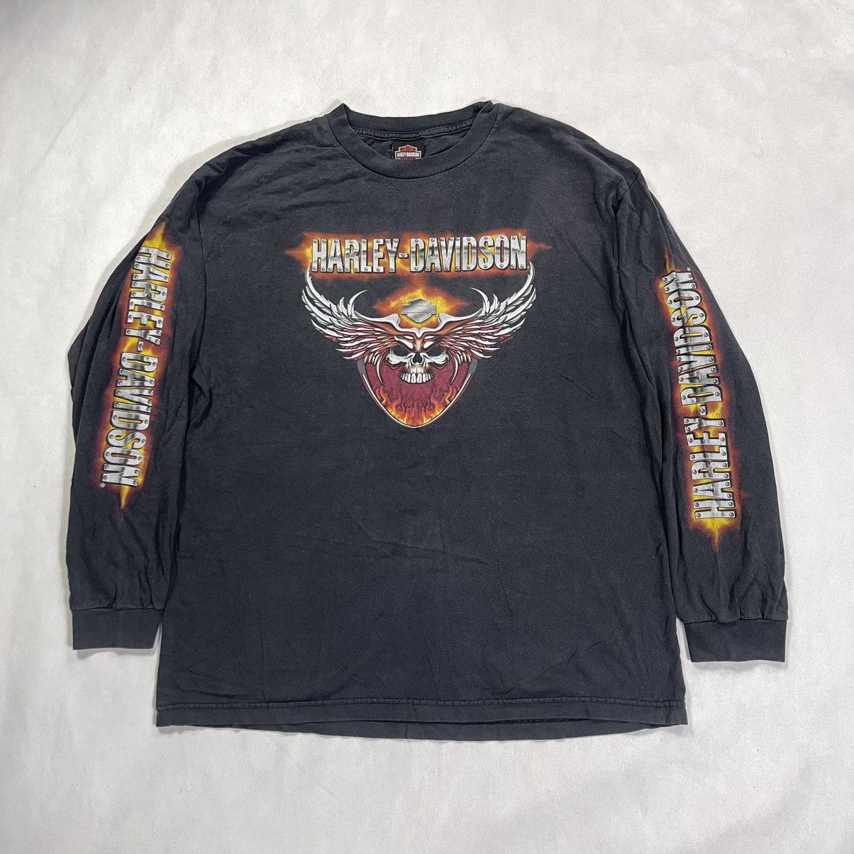 Bravado × Harley Davidson × Vintage Vintage Harley Davidson Forth Worth Metal Flames L/S Tshirt Size US XL / EU 56 / 4 - 1 Thumbnail