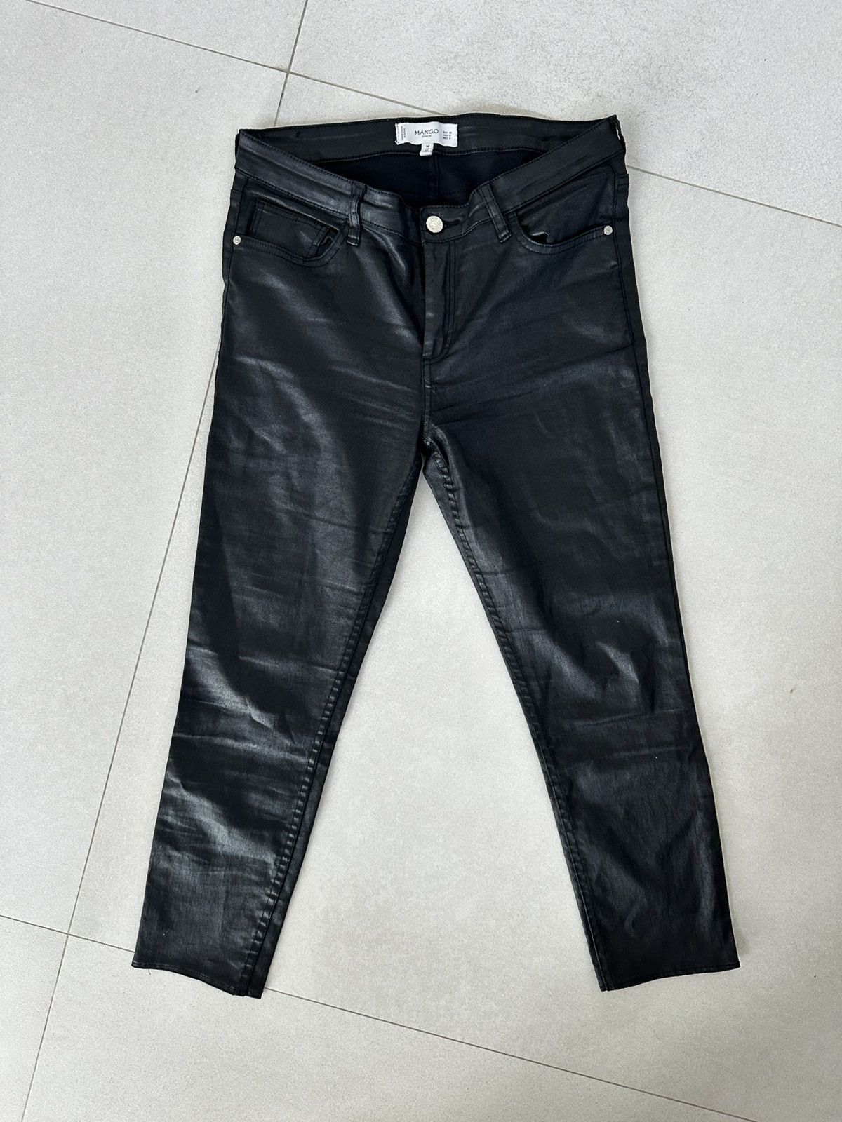 Mango Mango Coated Denim Black Jeans Size 6 Size 28" / US 6 / IT 42 - 1 Thumbnail
