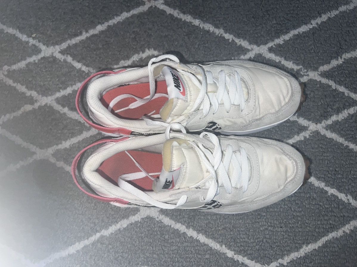 Nike Nike Waffle Debut - Sail/White with Leopard Print Swoosh Size US 9 / IT 39 - 2 Thumbnail