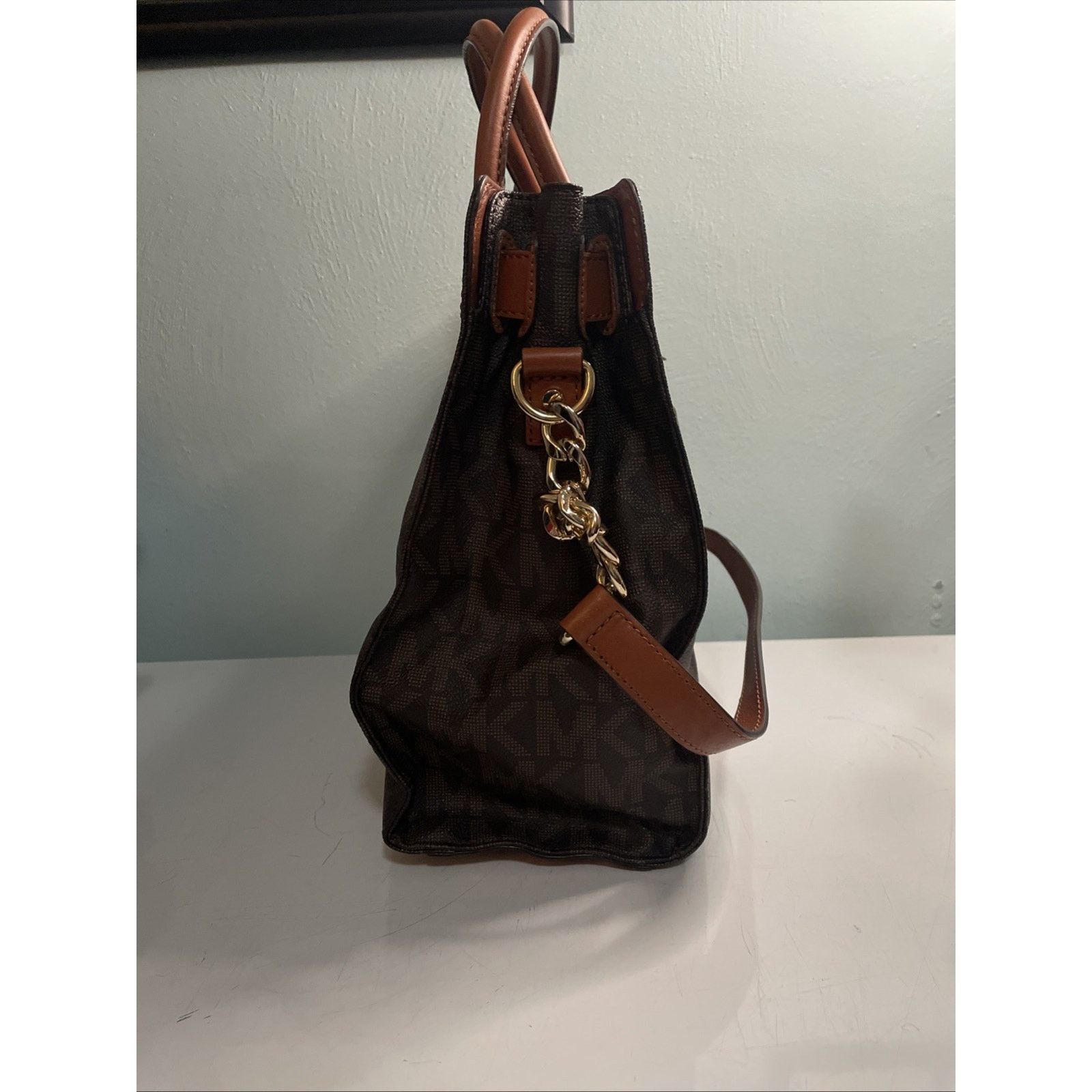 Michael Kors Michael Kors Hamilton Satchel Purse Signature MK Leather Size ONE SIZE - 4 Thumbnail
