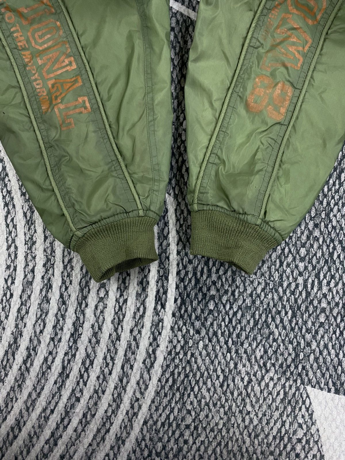 Japanese Brand Vtg Alon Point Authenticity Green Bombers Jacket Size US XL / EU 56 / 4 - 11 Thumbnail