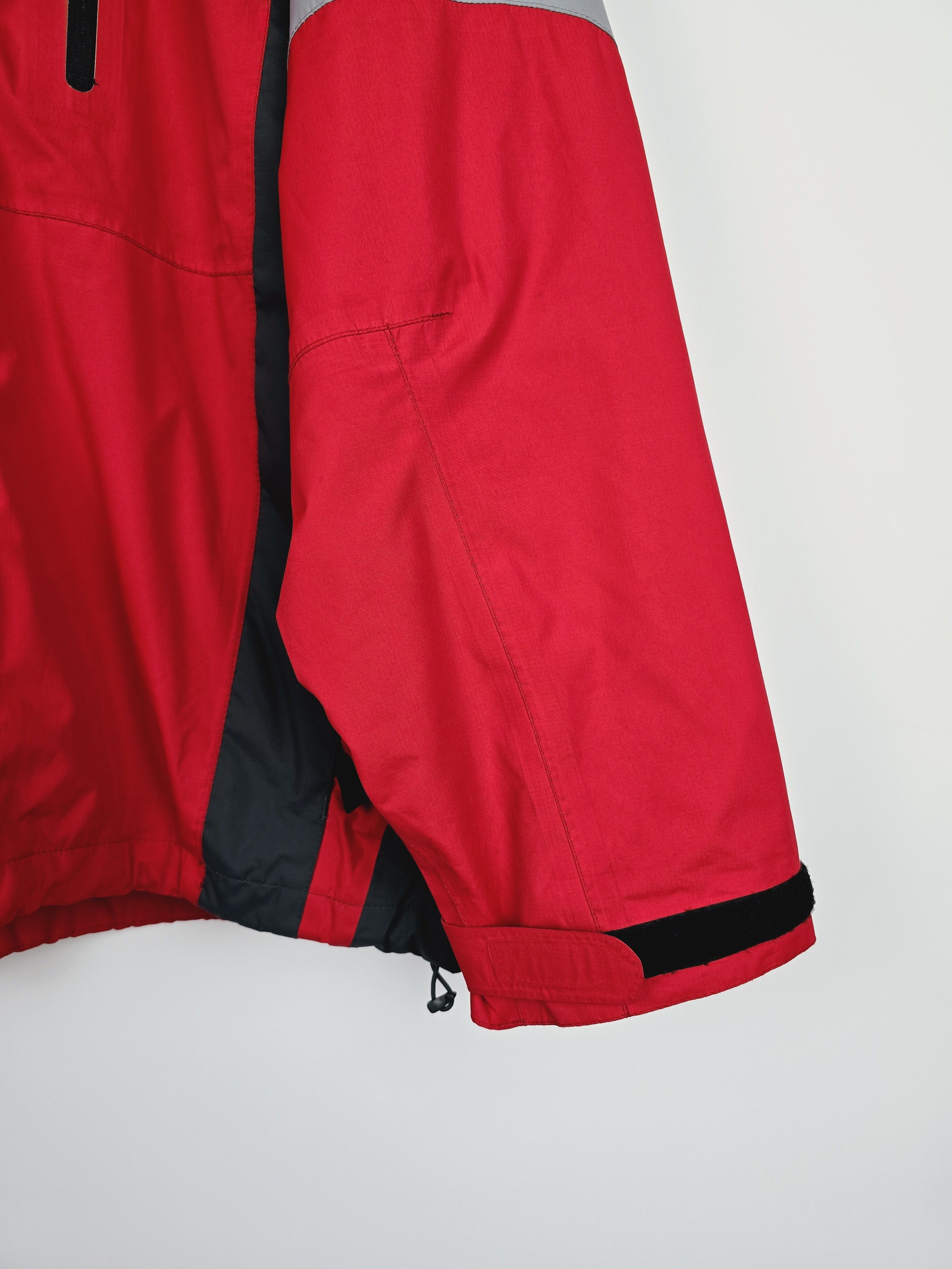 Mammut Mammut DryTech Waterproof Jacket Red Black Size L - Outdoor Size US L / EU 52-54 / 3 - 4 Thumbnail