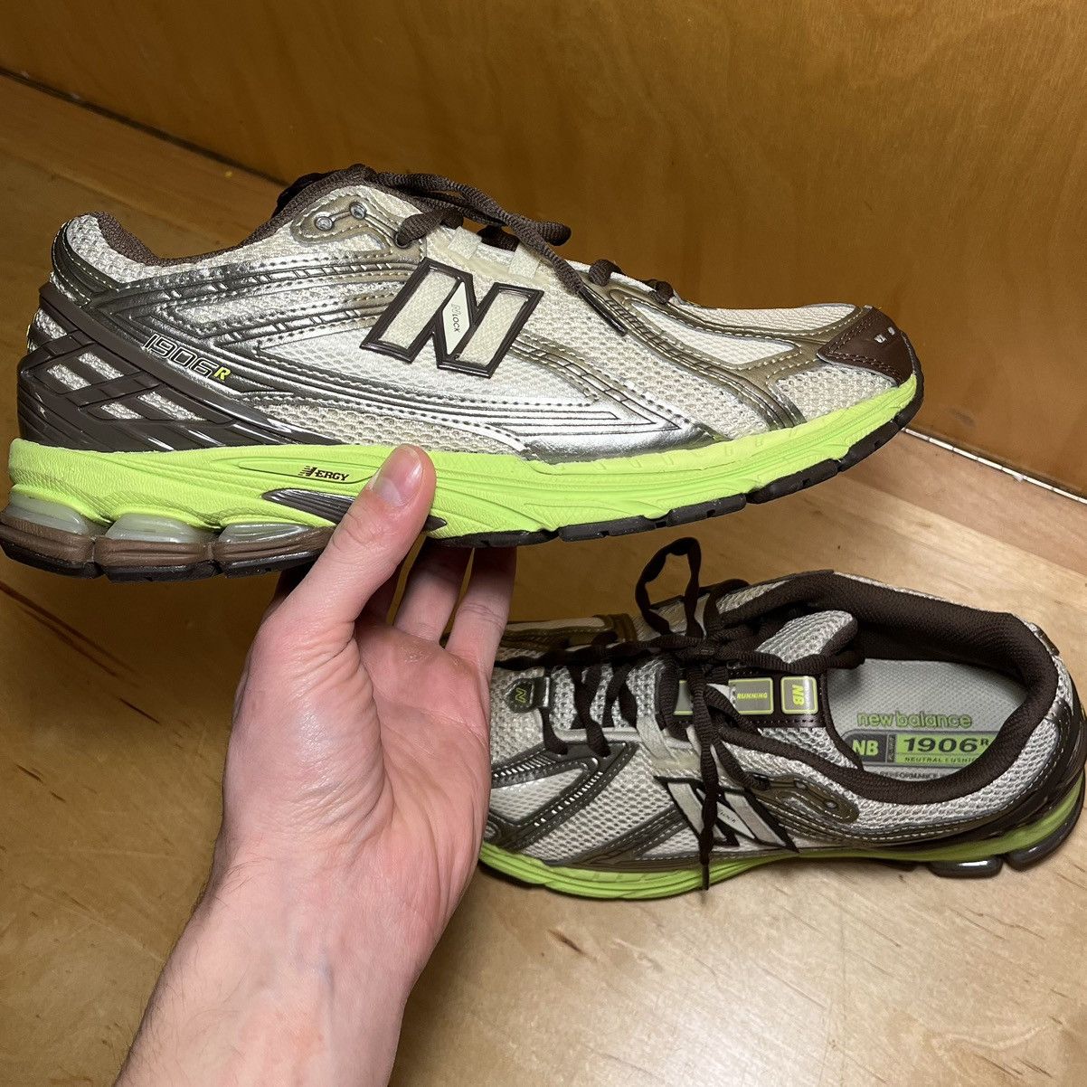 New Balance × SSENSE SSENSE XX Green & Brown 1906R Sneakers Size US 11 / EU 44 - 6 Thumbnail