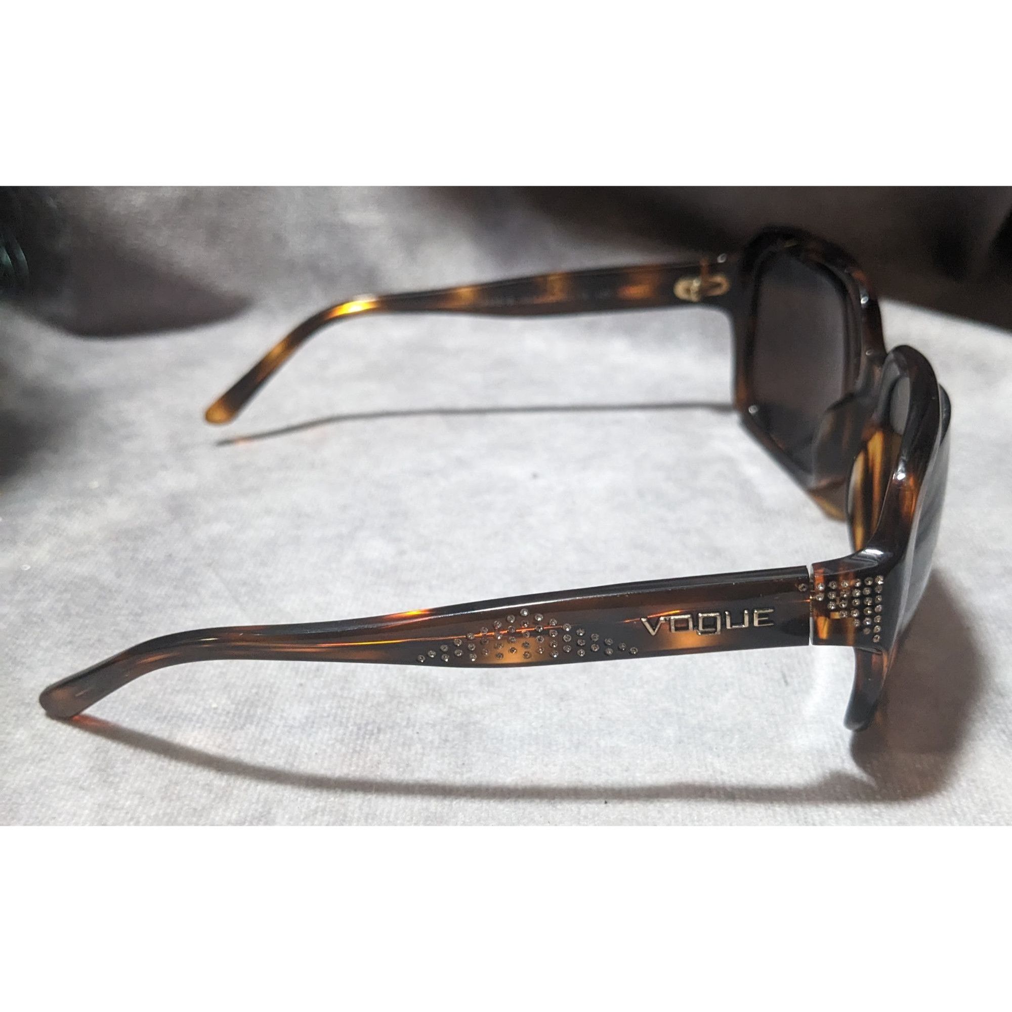 Vogue Vogue Rhinestone Glam Tortoise Sunglasses Size ONE SIZE - 7 Thumbnail