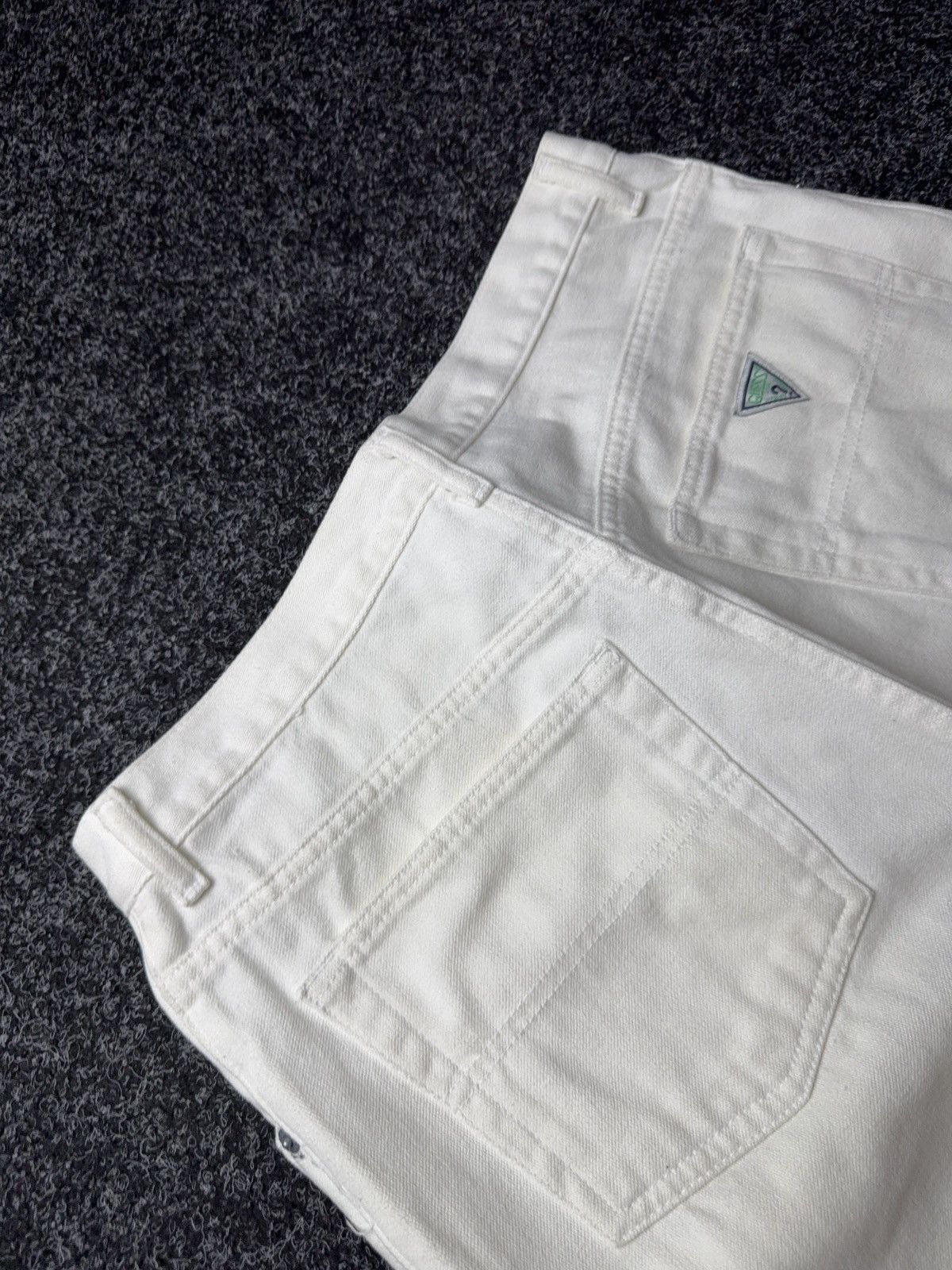 Guess Vintage Retro USA Guess Jeans White Straight Leg Denim Y2K Size US 32 / EU 48 - 21 Thumbnail