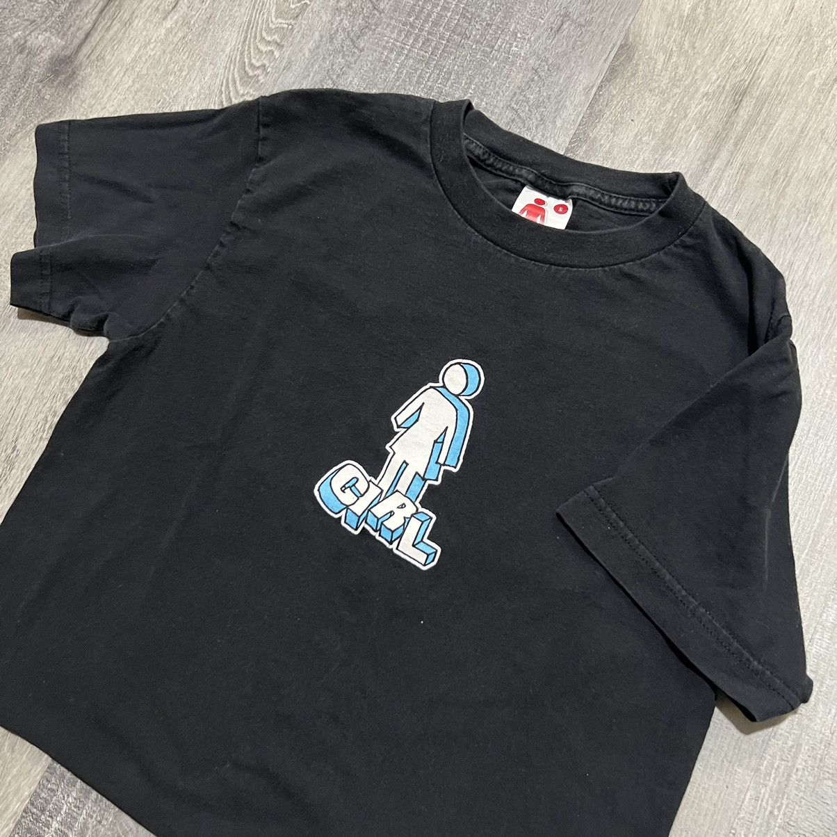 Girl Skateboards × Vintage GIRL Skateboards Y2K Black Cropped Skater Crop 00s T Shirt S Size S / US 4 / IT 40 - 2 Thumbnail