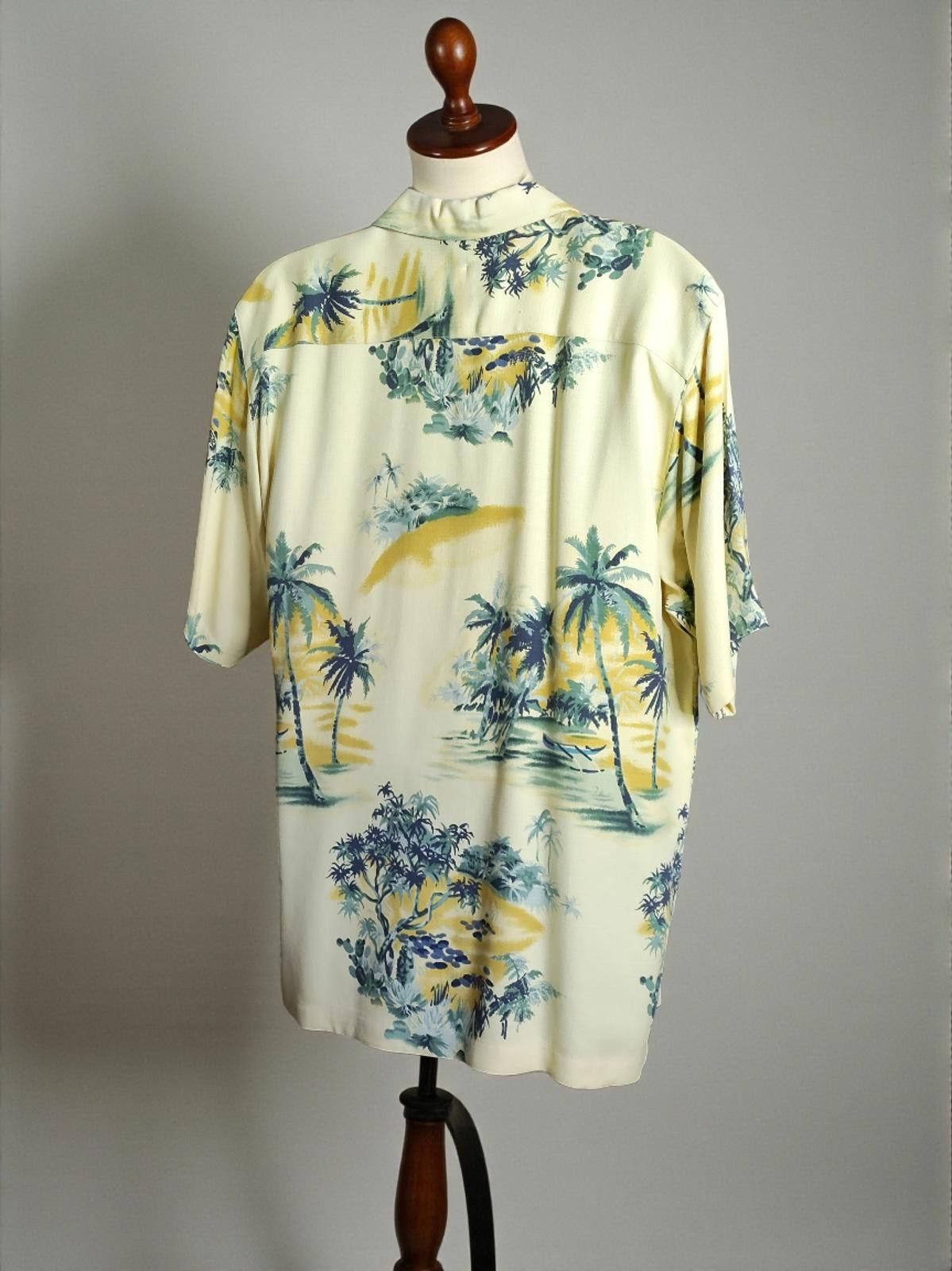 Tommy Bahama Tommy Bahama 100% Silk Hawaiian Shirt Medium Yellow Tropical Size US M / EU 48-50 / 2 - 5 Thumbnail
