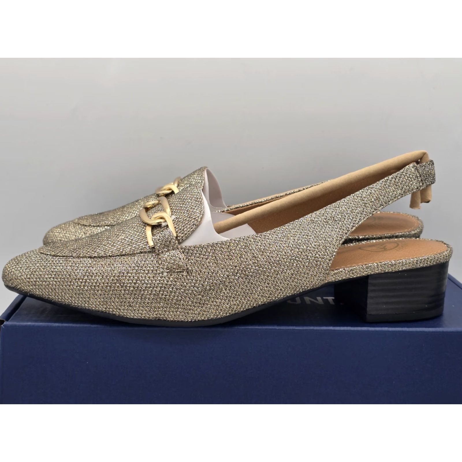Vintage White Mountain Slingback Heels Women’s Gold Glitter Sz 10 M NIB - 90s? Size US 10 / IT 40 - 4 Thumbnail