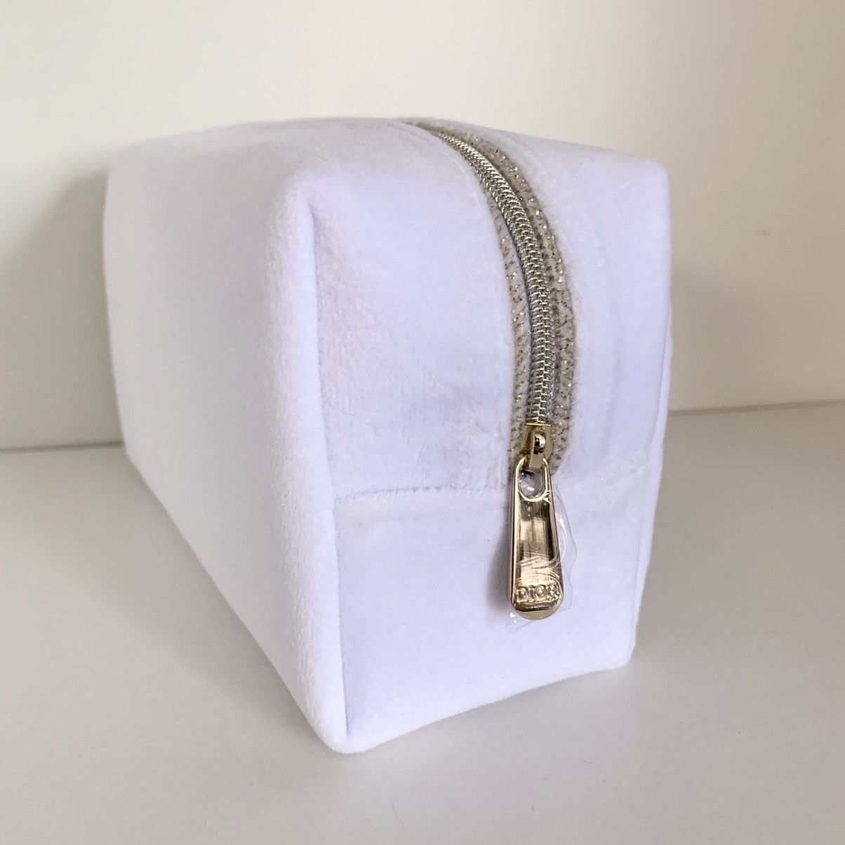 Dior Dior fuzzy white zippy pouch Size ONE SIZE - 5 Thumbnail