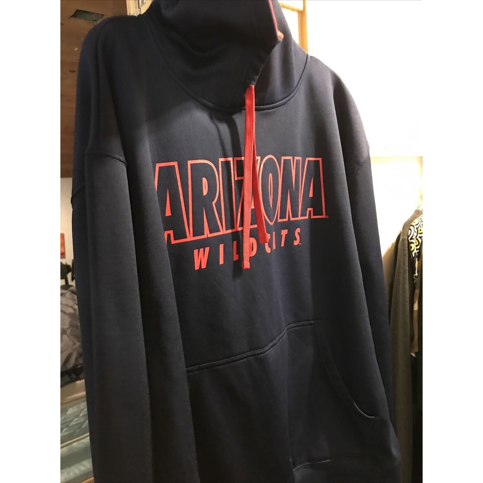 Other Arizona Wildcats Mens XL Navy Blue Hood Polyester Sweatshirt Size US XL / EU 56 / 4 - 6 Thumbnail