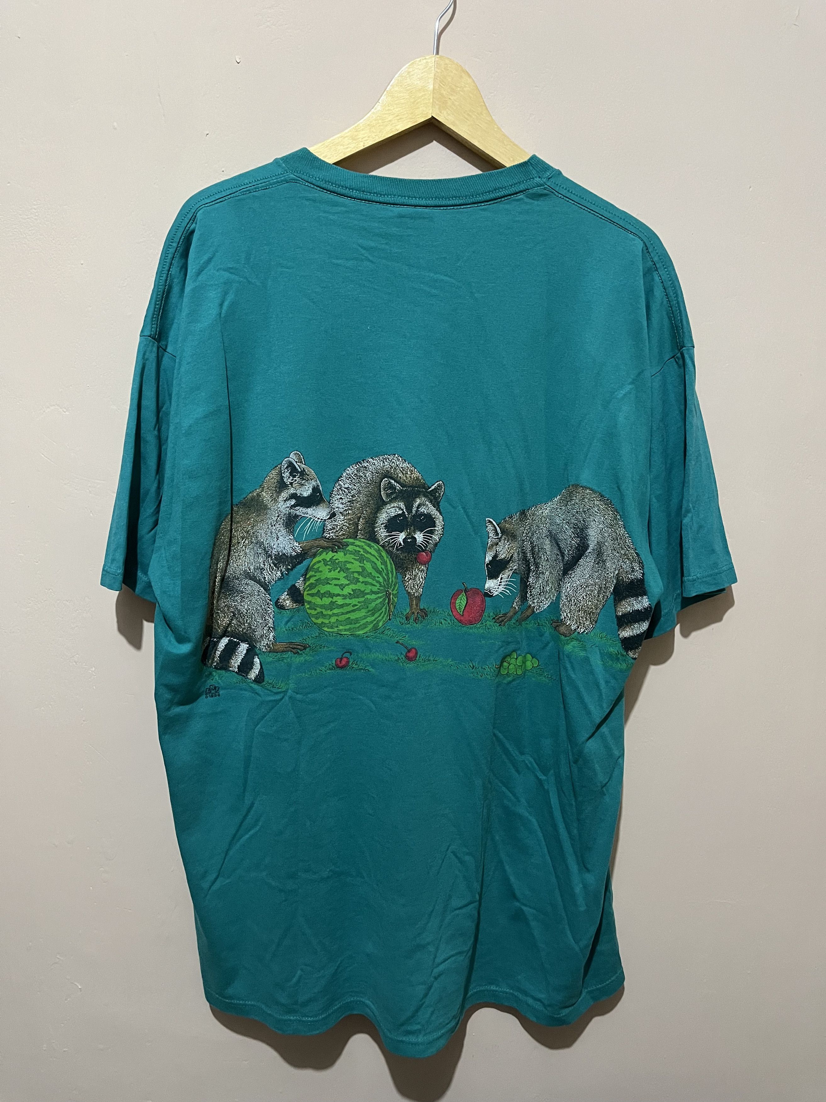 Vintage Vintage 90s Cotton Grove Raccoon Picnic Tee tshirt Size US XL / EU 56 / 4 - 2 Thumbnail