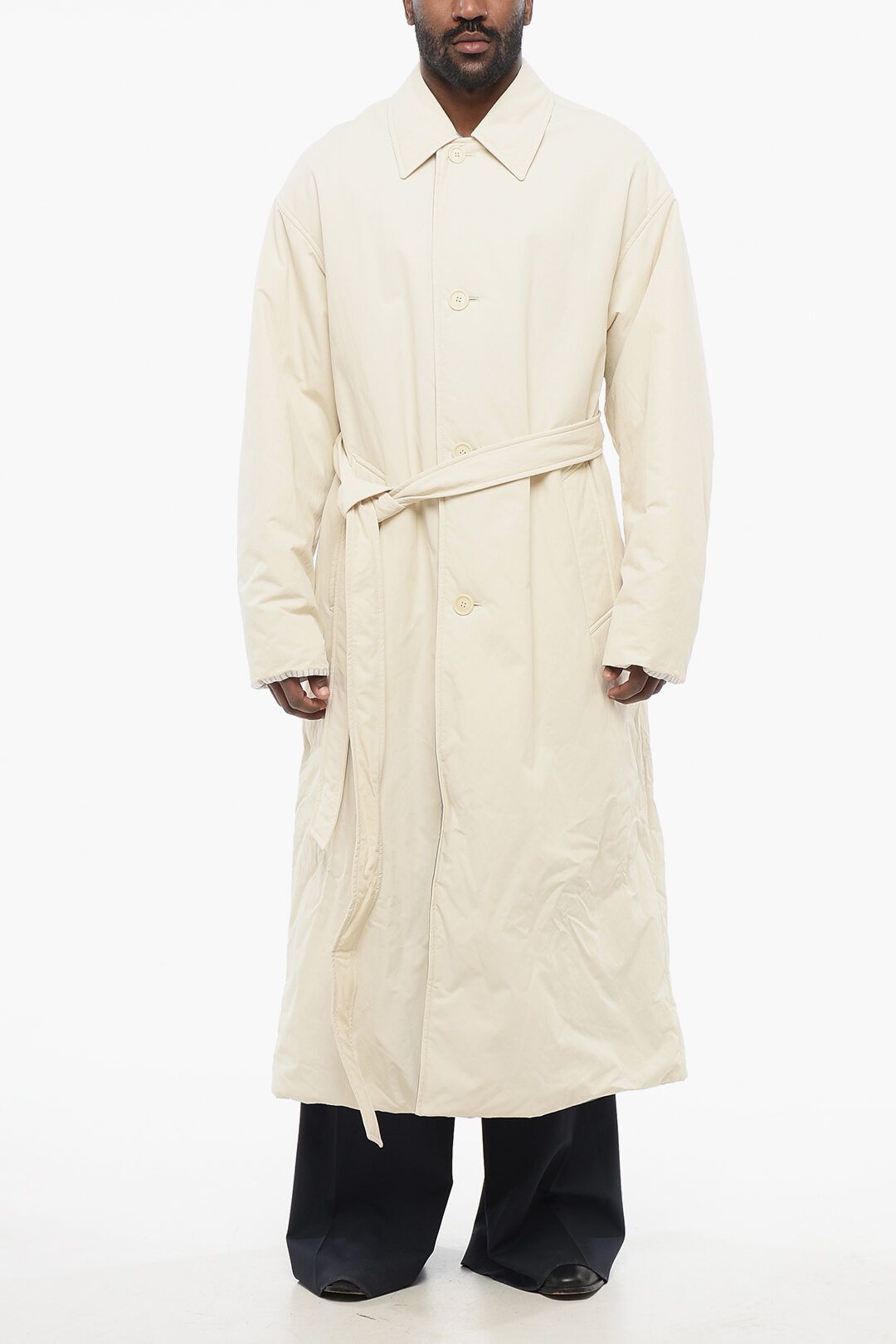 Gucci og1mm0825 Belted Monogram Supreme Padded Coat in White Size US S / EU 44-46 / 1 - 1 Thumbnail