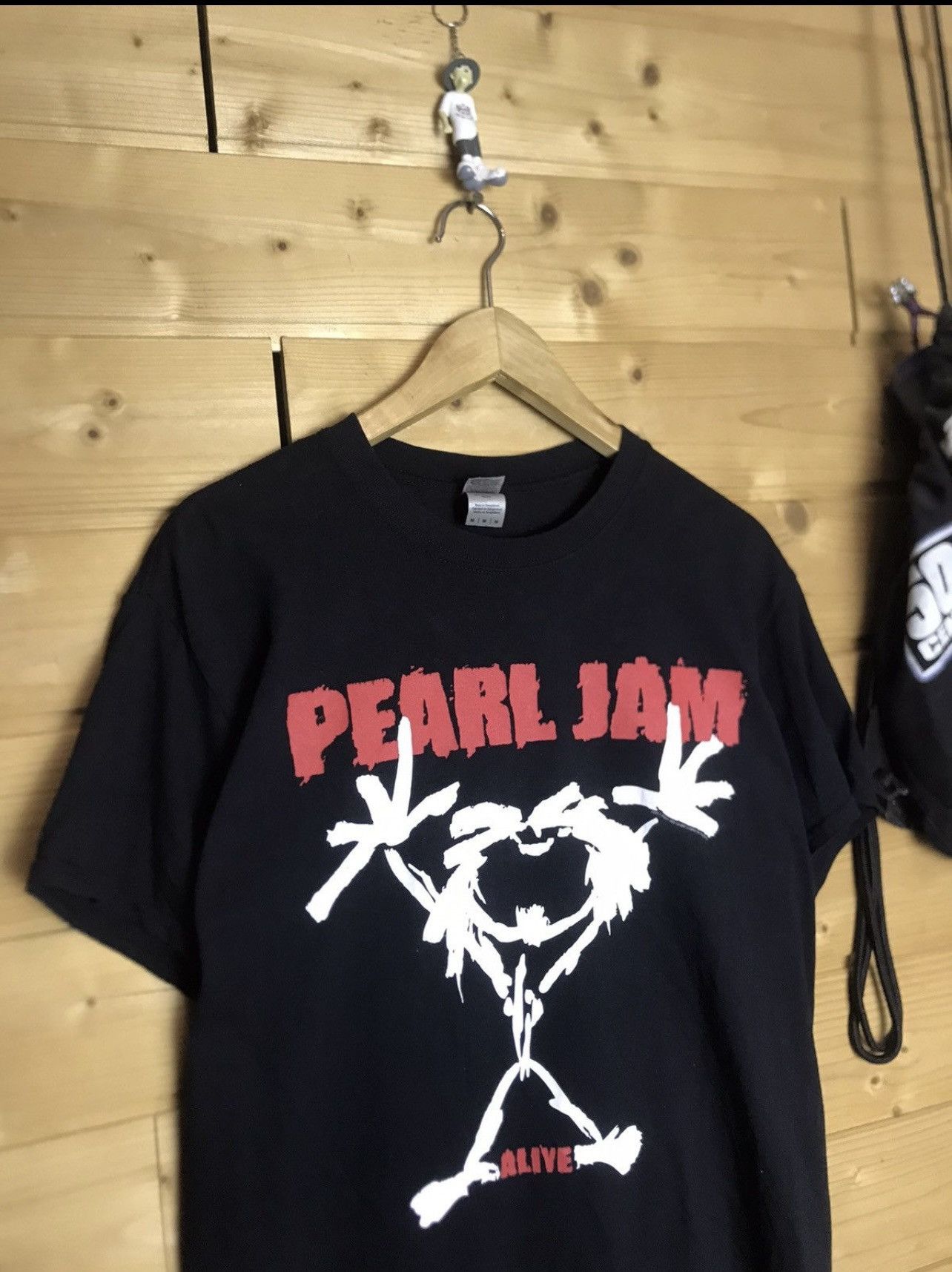 Band Tees Pearl Jam alive t shirt Size US M / EU 48-50 / 2 - 3 Thumbnail