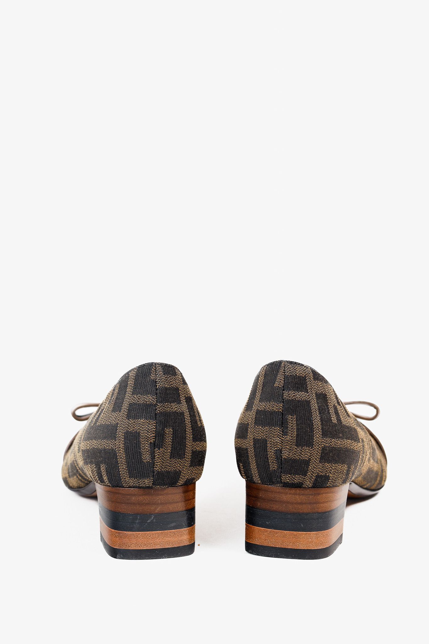 Fendi Fendi Brown Black Zucca Canvas Leather Bow Cap Toe Pumps Size US 5.5 / IT 35.5 - 3 Thumbnail