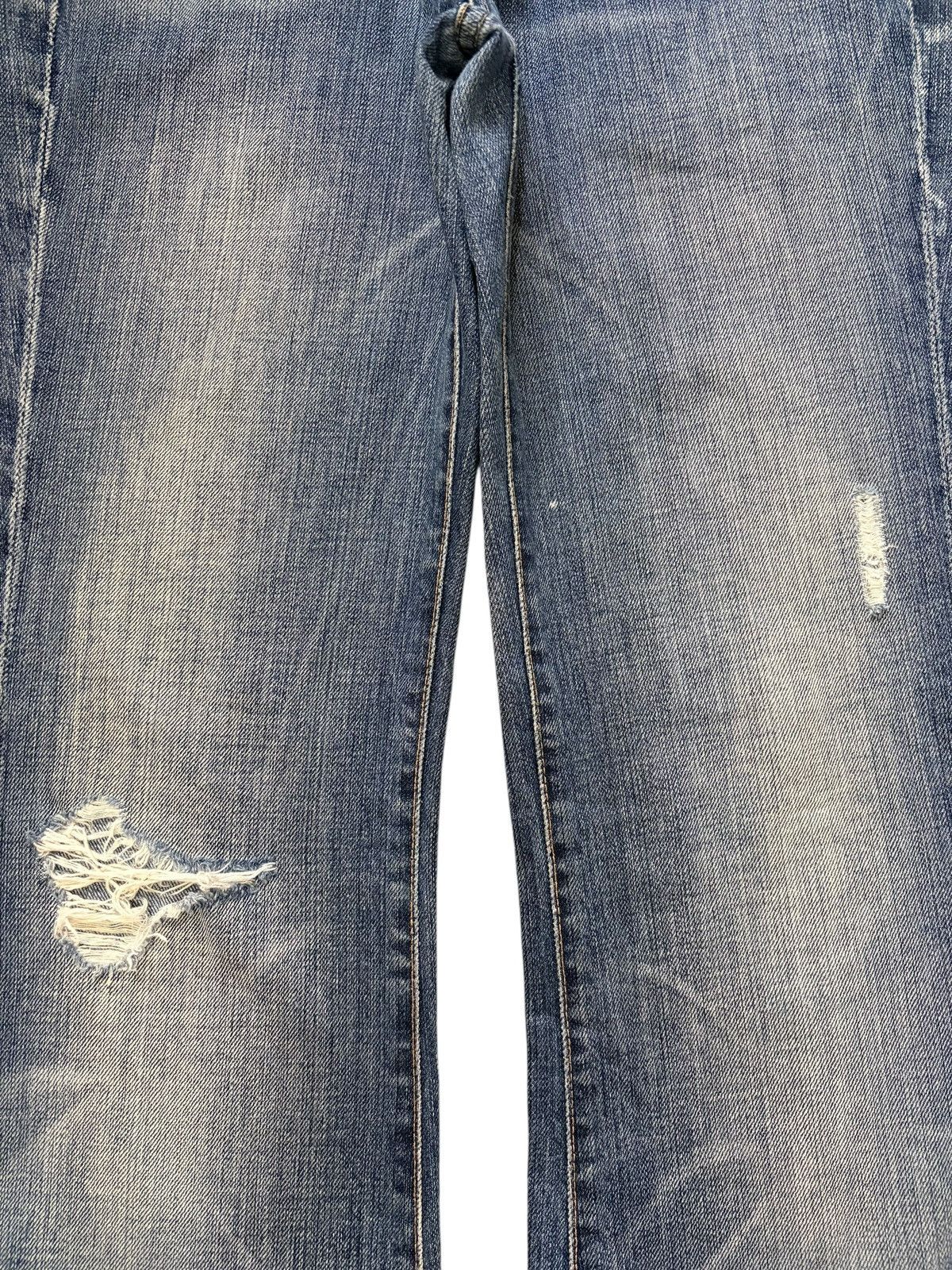 7 For All Mankind Vintage 7 For All Mankind Distress Flare Jeans Size US 30 / EU 46 - 3 Thumbnail