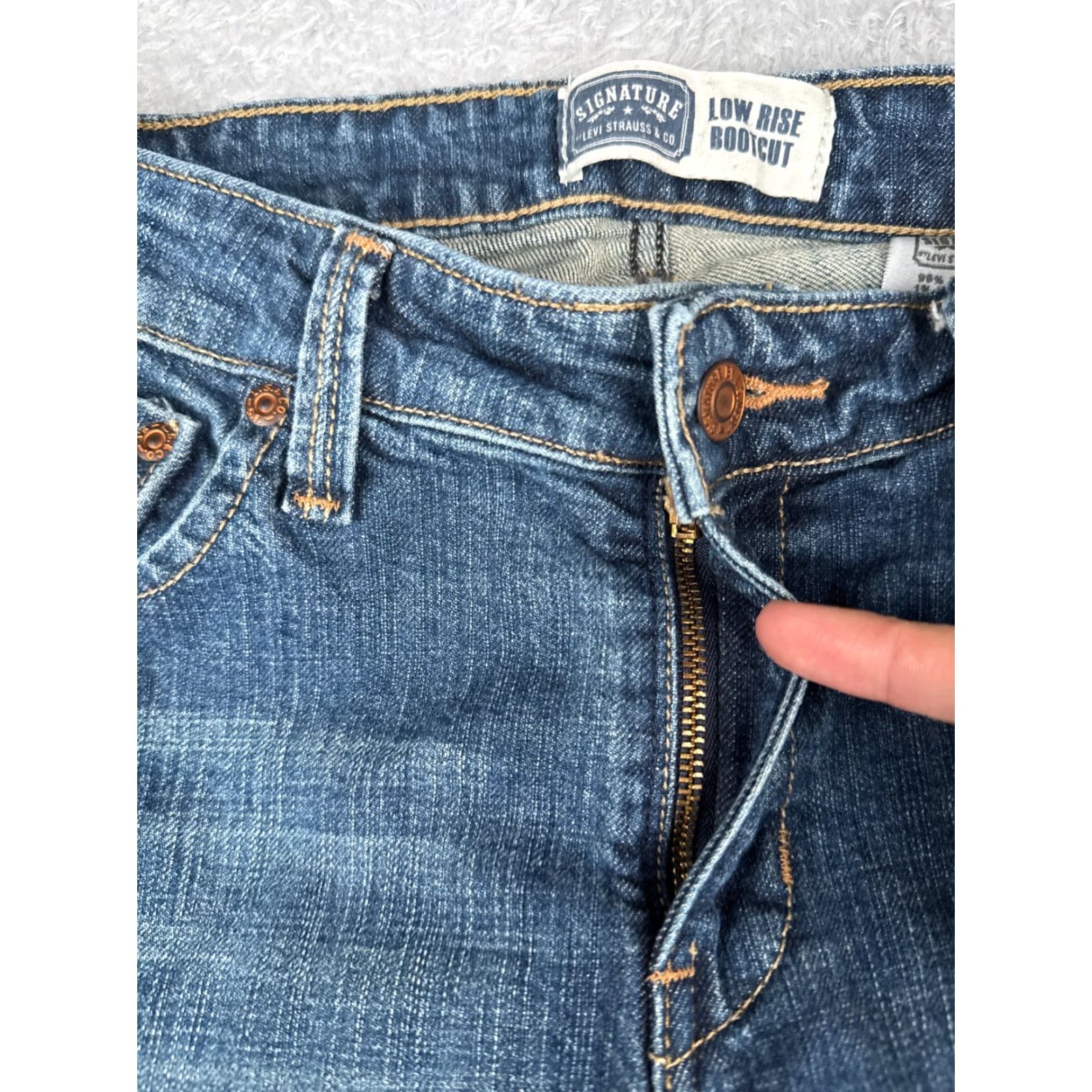 Levi's Levis Jeans Women 10 S Blue Denim Low Rise Bootcut Cotton Medium Wash 30x28 Size 32" / US 10 / IT 46 - 5 Thumbnail