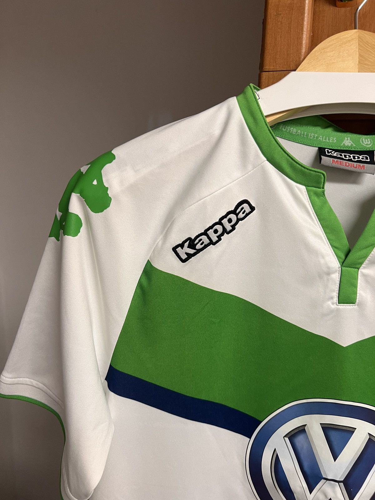 Kappa Kappa Wolfsburg Volkswagen number 34 Rodriguez jersey Size US L / EU 52-54 / 3 - 3 Thumbnail