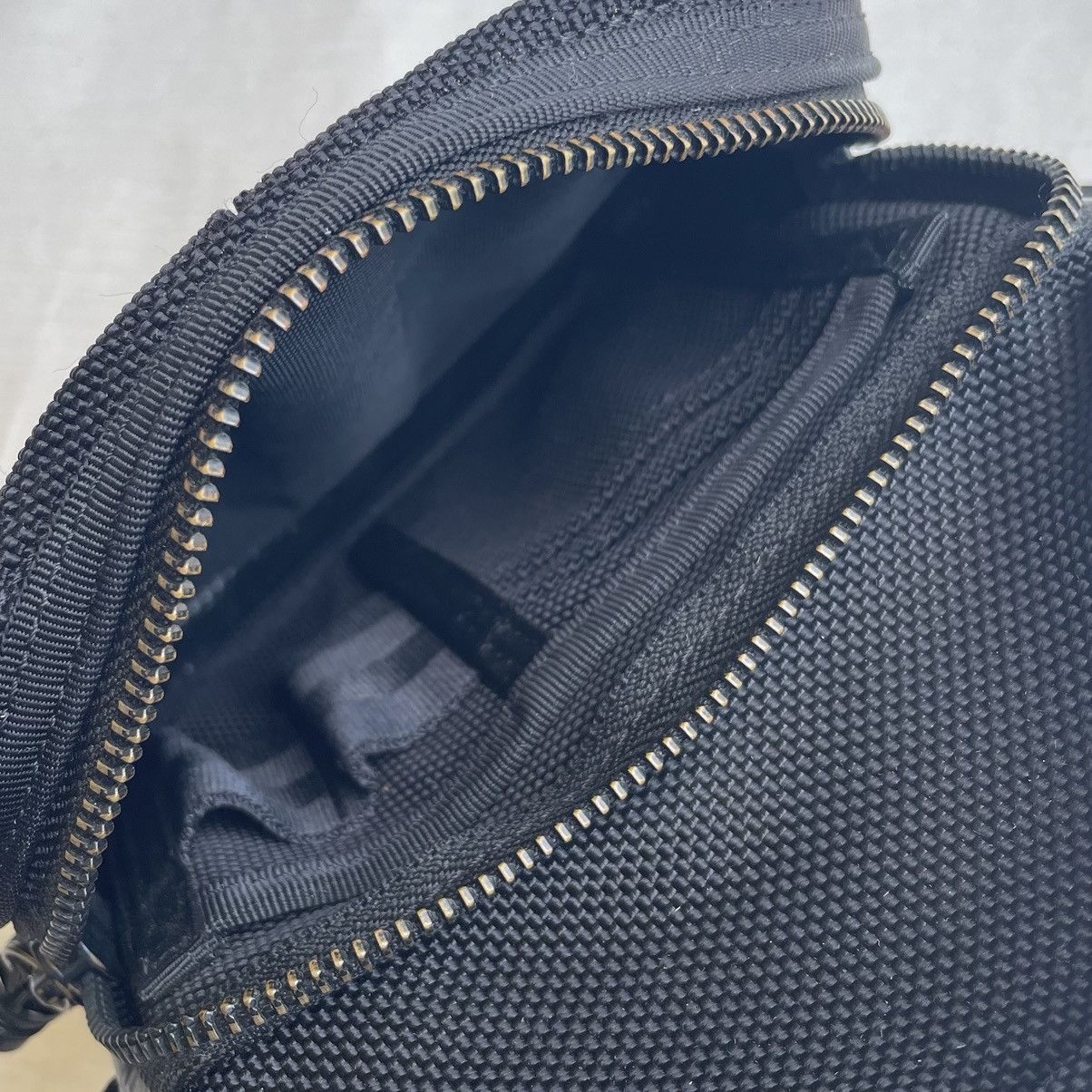 Head Porter × Porter Porter Yoshida&Co Heat Sling Bag/Crossbody Size ONE SIZE - 10 Thumbnail