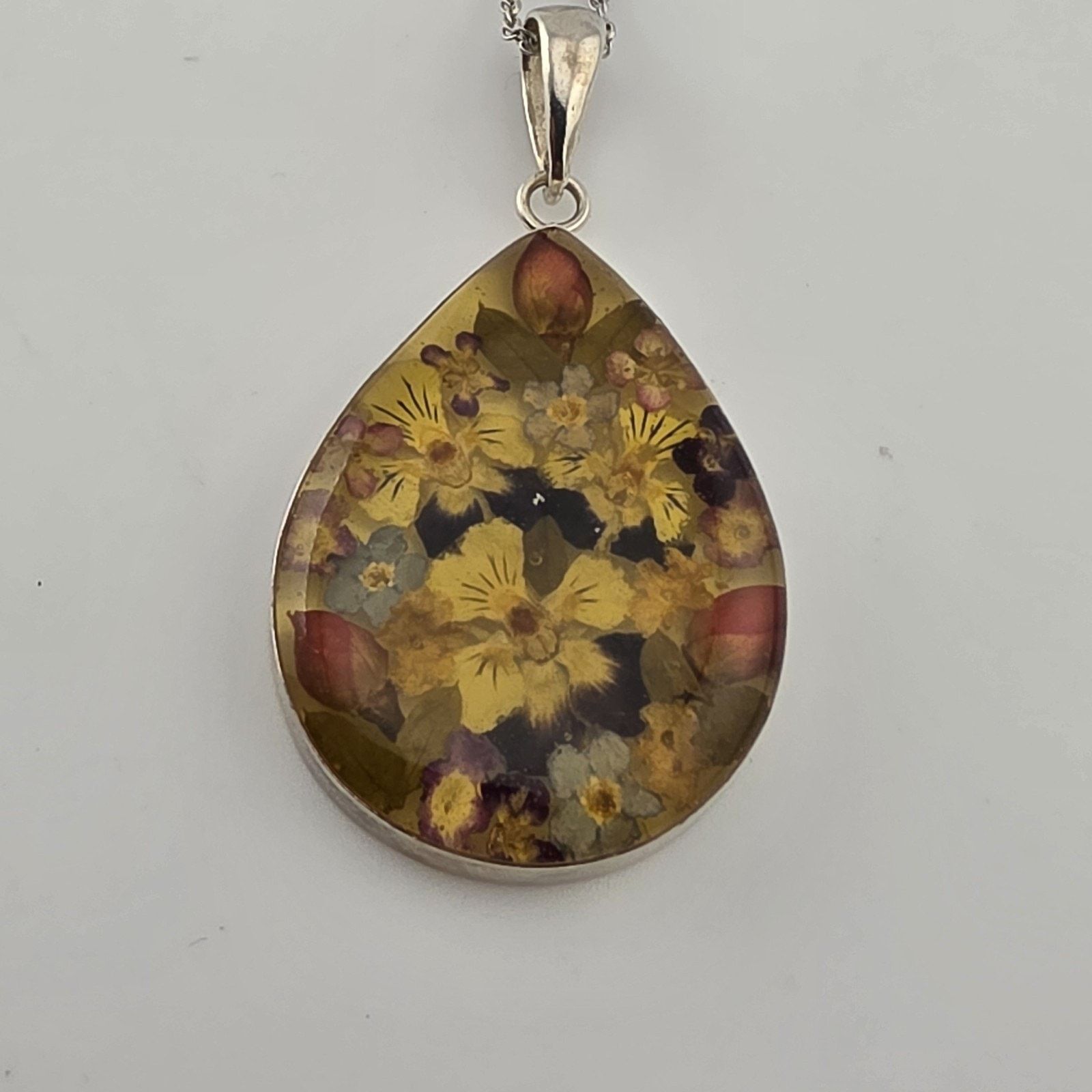 Other ATI Mexico 925 Sterling Silver Flower Resin Pendant Necklace Size ONE SIZE - 6 Thumbnail
