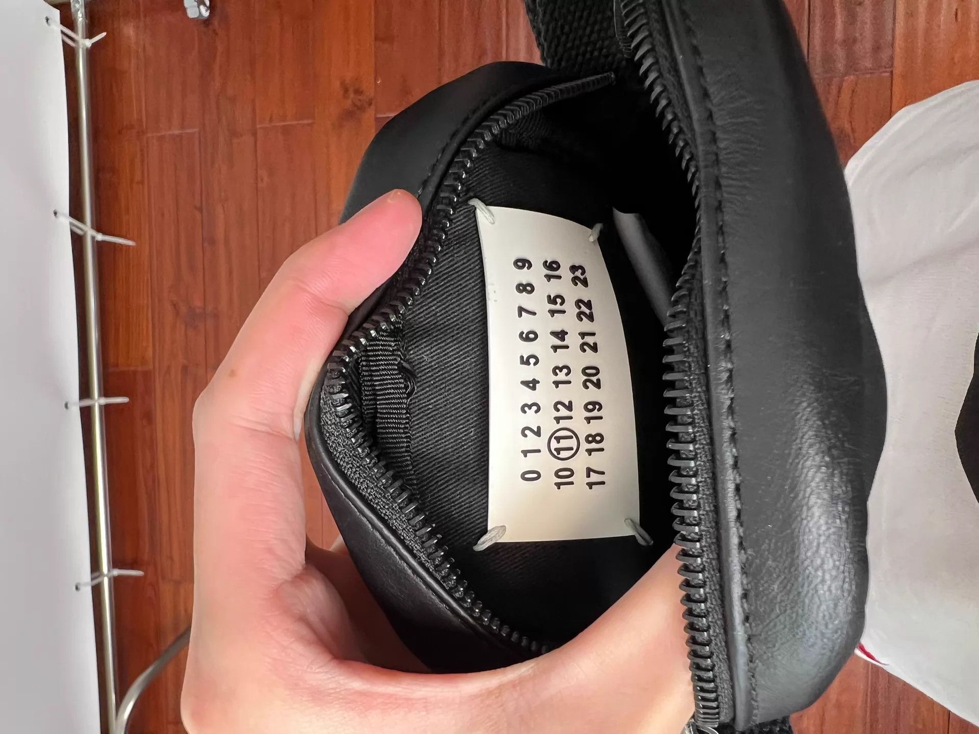 Maison Margiela Maison Margiela Calfskin Camera Bag Size Free Size ONE SIZE - 5 Thumbnail