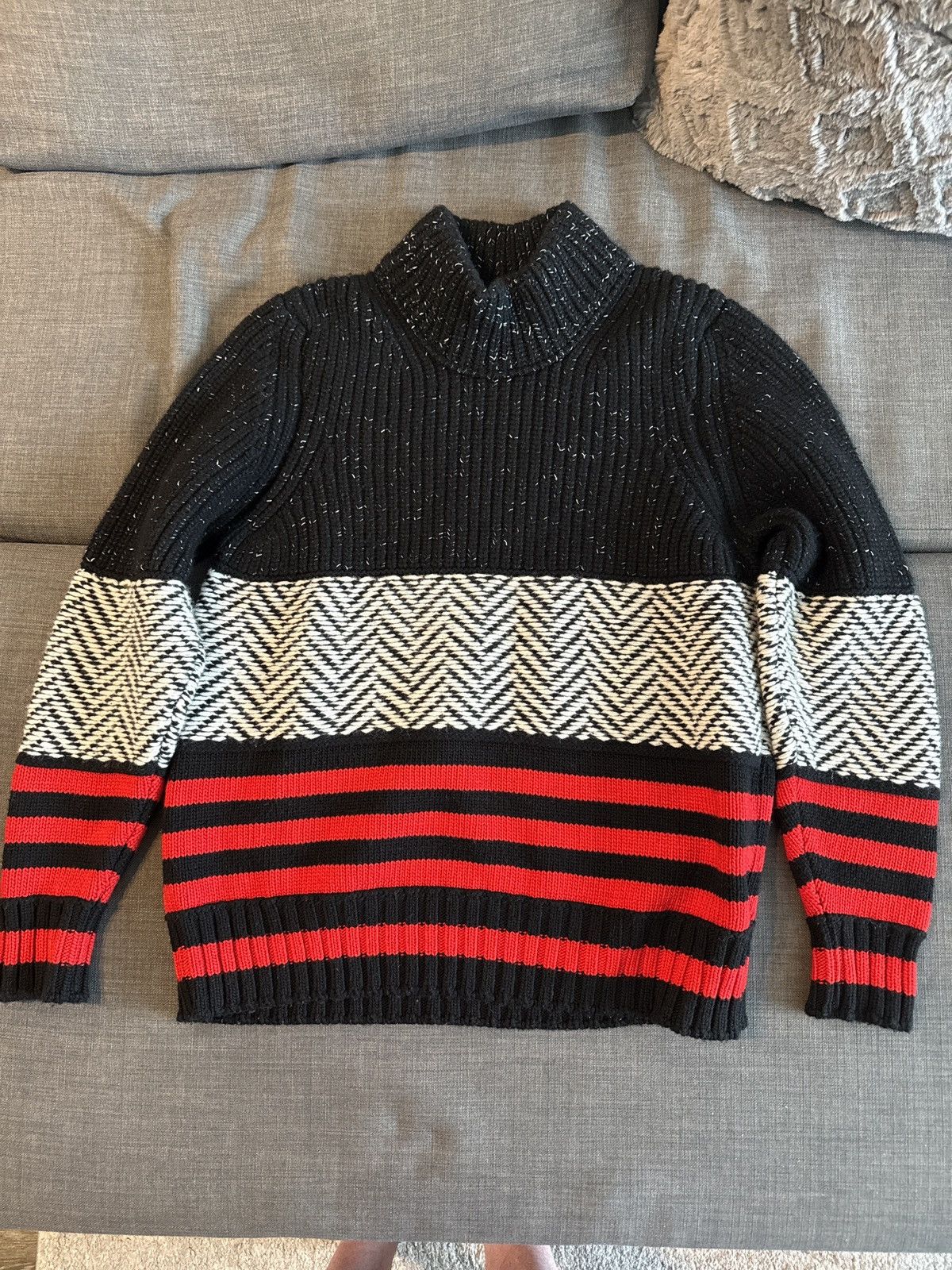 Burberry Burberry Wool & Cashmere Knit Sweater Size US L / EU 52-54 / 3 - 1 Thumbnail
