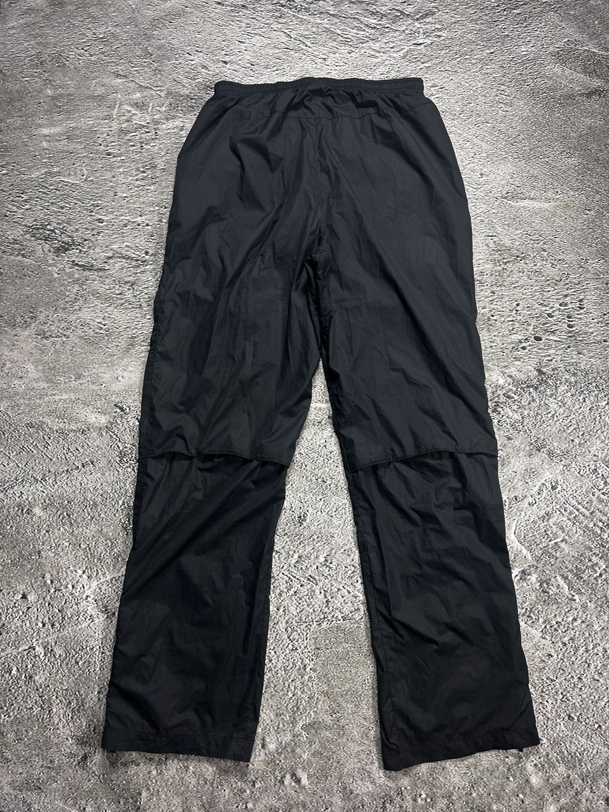 Nike × Vintage Nike vintage track suit blue black track pants windbreaker Size US M / EU 48-50 / 2 - 16 Thumbnail