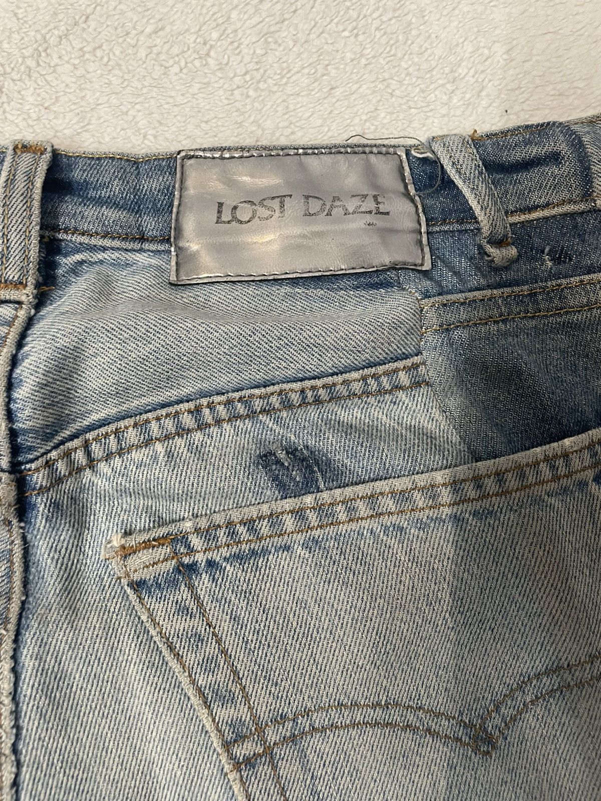 Levi's × Lost Daze Lost Daze Tattoo Print Levi Reconstructed Jean Size US 32 / EU 48 - 3 Thumbnail