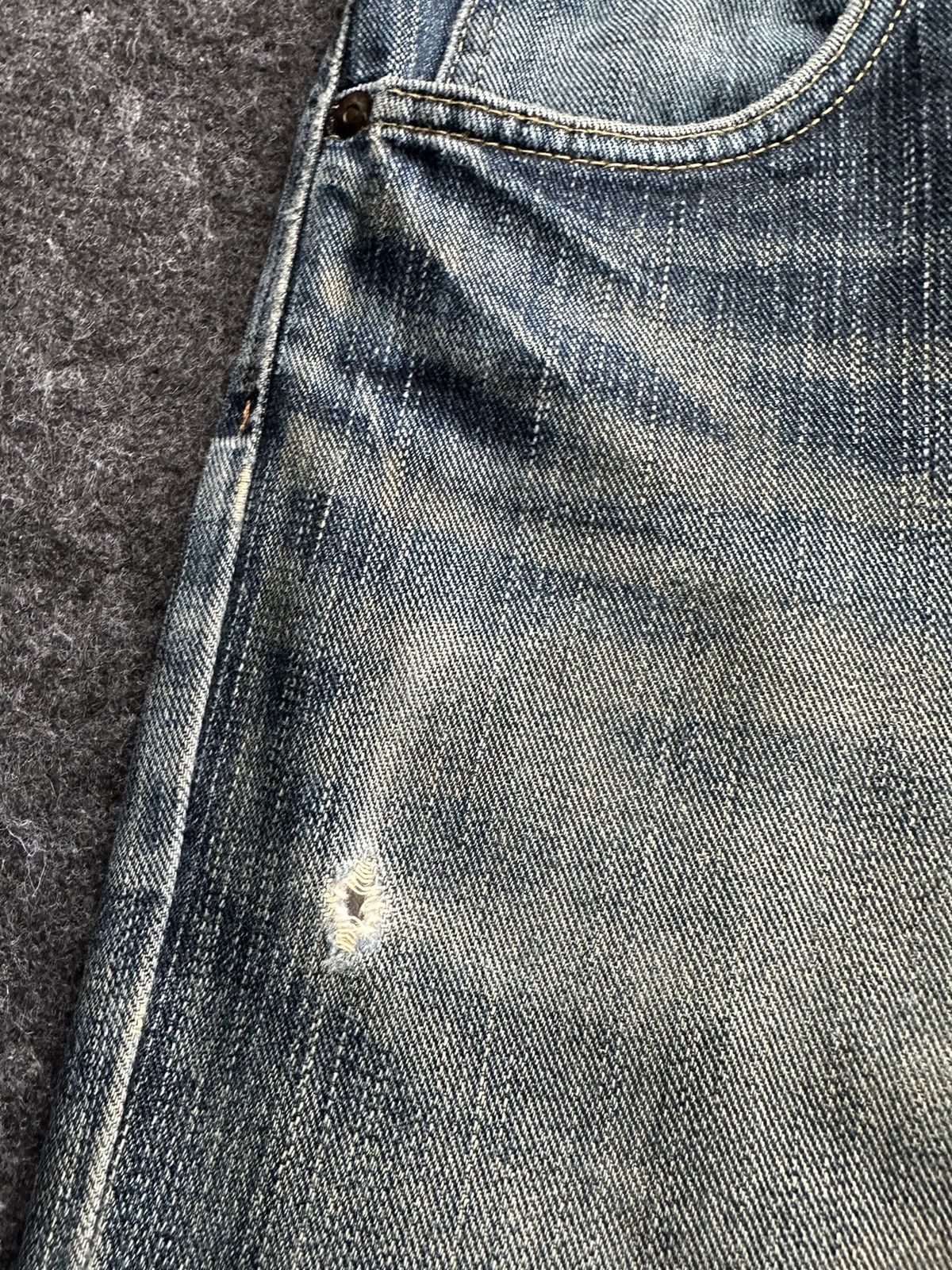 Lee Lee Riders Stone Washed Vintage Denim 29x32 D413 Size US 29 - 11 Thumbnail