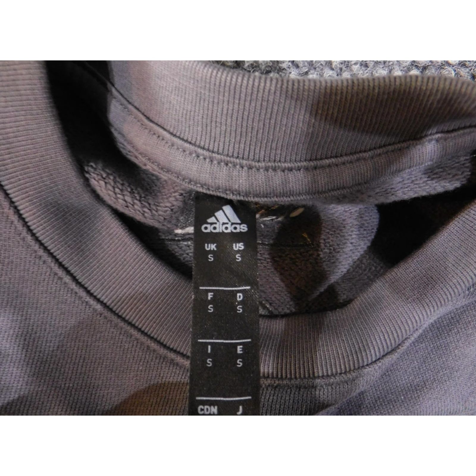 Adidas Adidas Peloton Sweatshirt Mens Small Gray Crewneck Pullover Logo Top Graphic Print Size US S / EU 44-46 / 1 - 7 Thumbnail