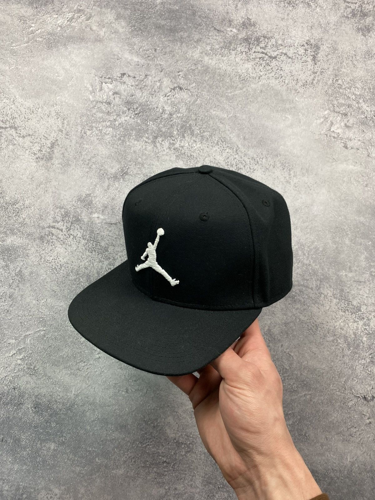 Jordan Brand Vintage Nike Jordan Cap snapback baseball y2k black hat Size ONE SIZE - 1 Thumbnail