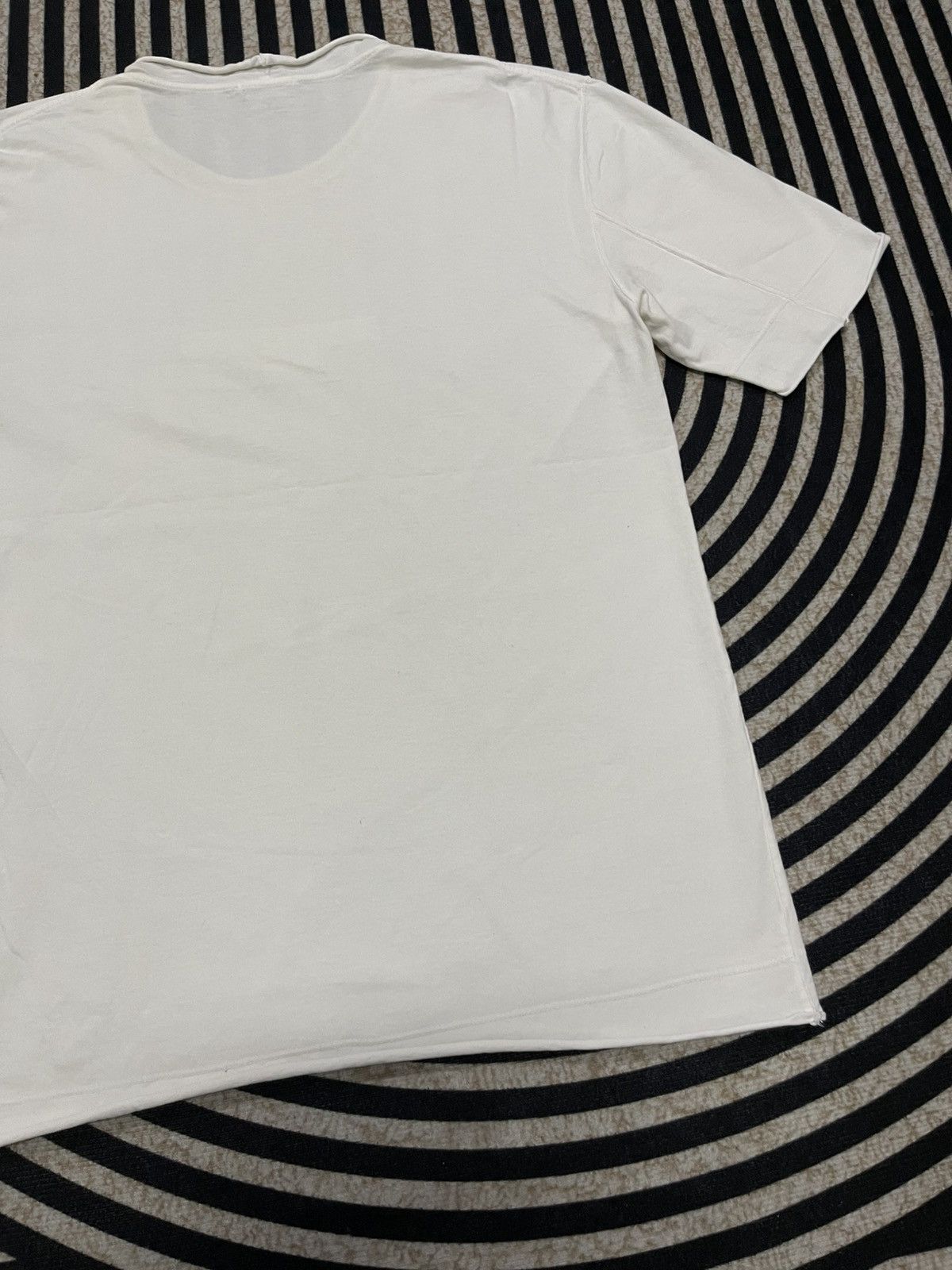 Stone Island VINTAGE STONE ISLAND LOGO TSHIRT CHOPPED STYLE Size US S / EU 44-46 / 1 - 15 Thumbnail