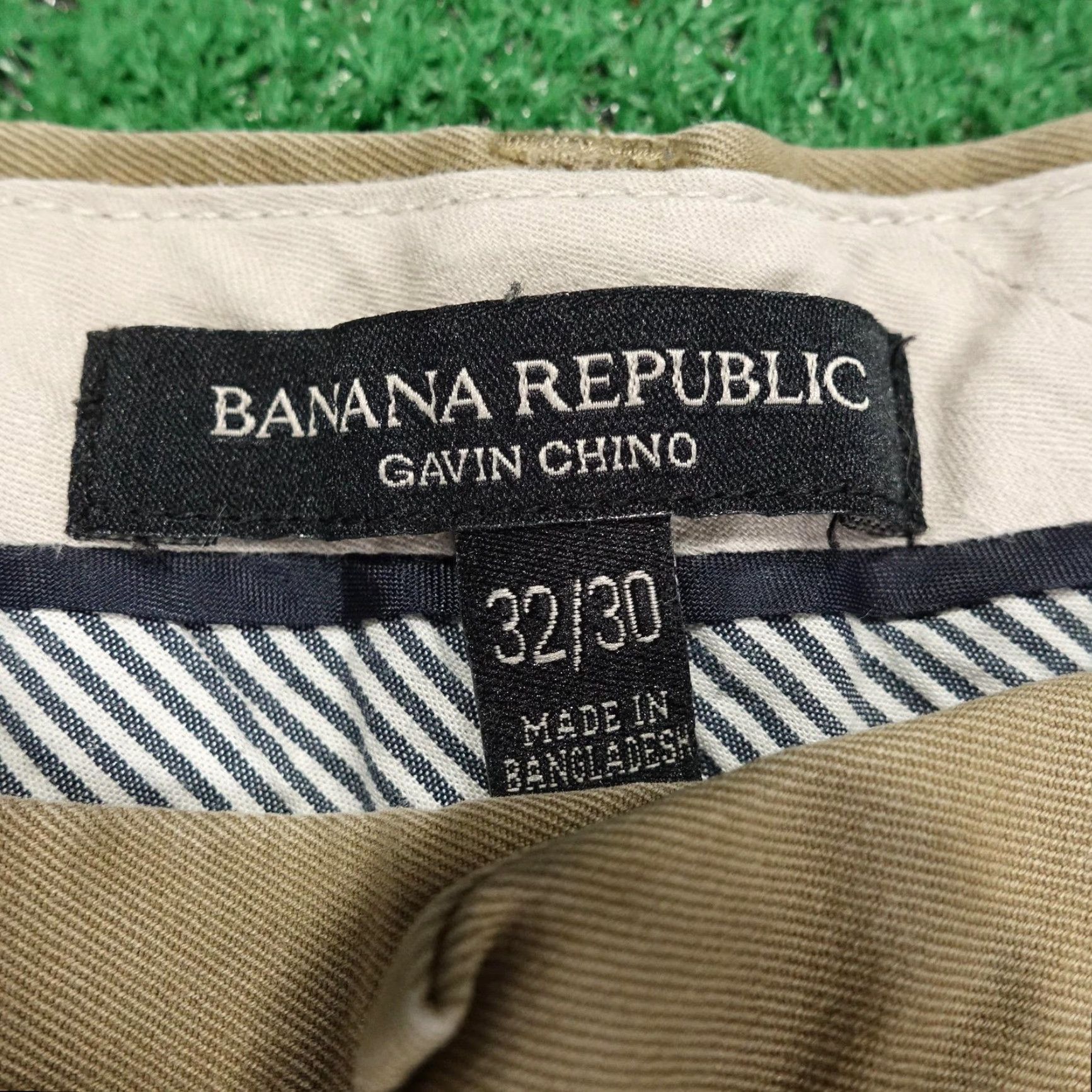 Banana Republic VINTAGE Banana Republic Pants Gavin Chino Flat Front Cotton Beige Mens 32x30 Khaki 30in Inseam Size US 32 / EU 48 - 7 Thumbnail