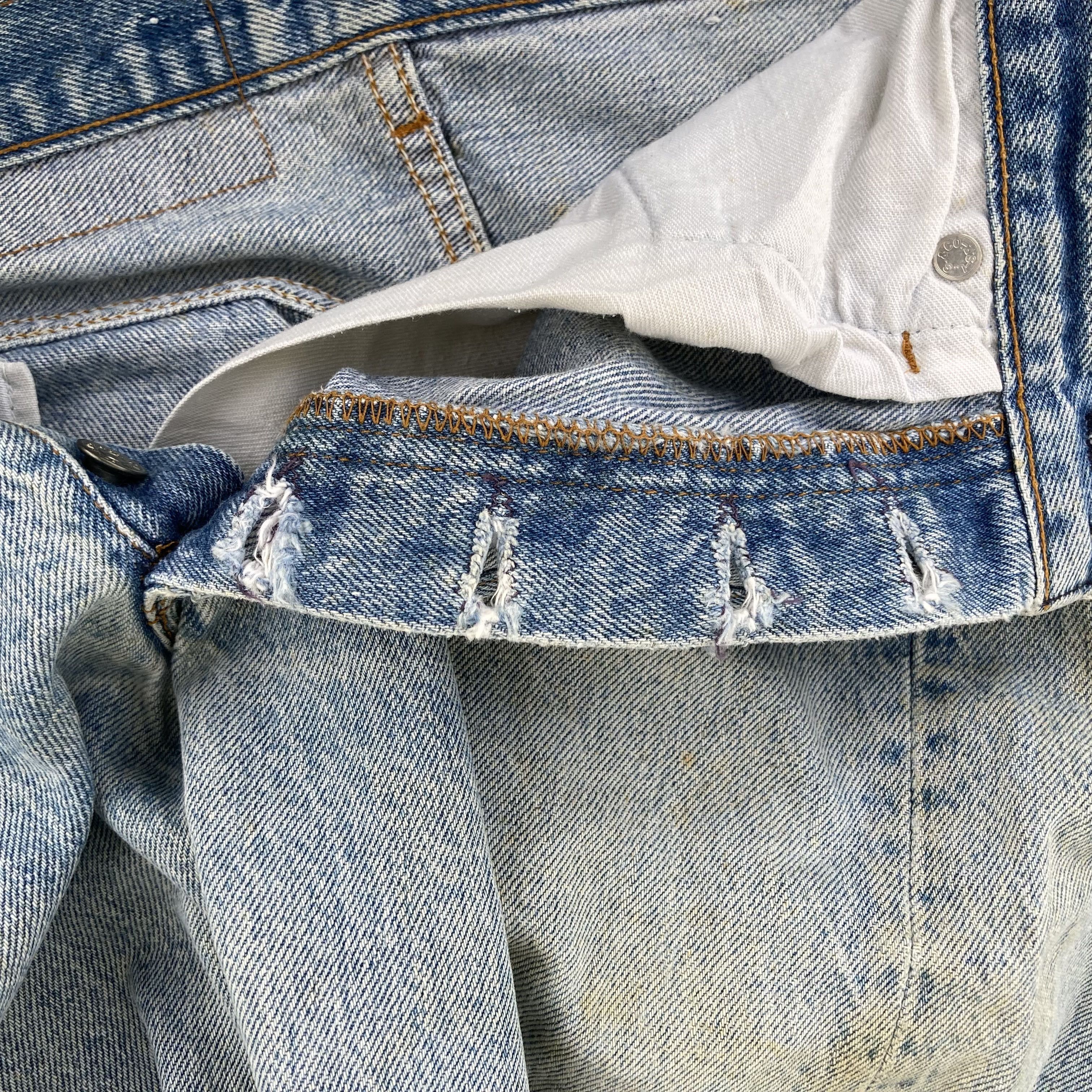 Levi's × Vintage 29x30.5 Vtg Levis 501 Distressed Destroy Ripped Grunge Jeans Size US 29 - 6 Thumbnail