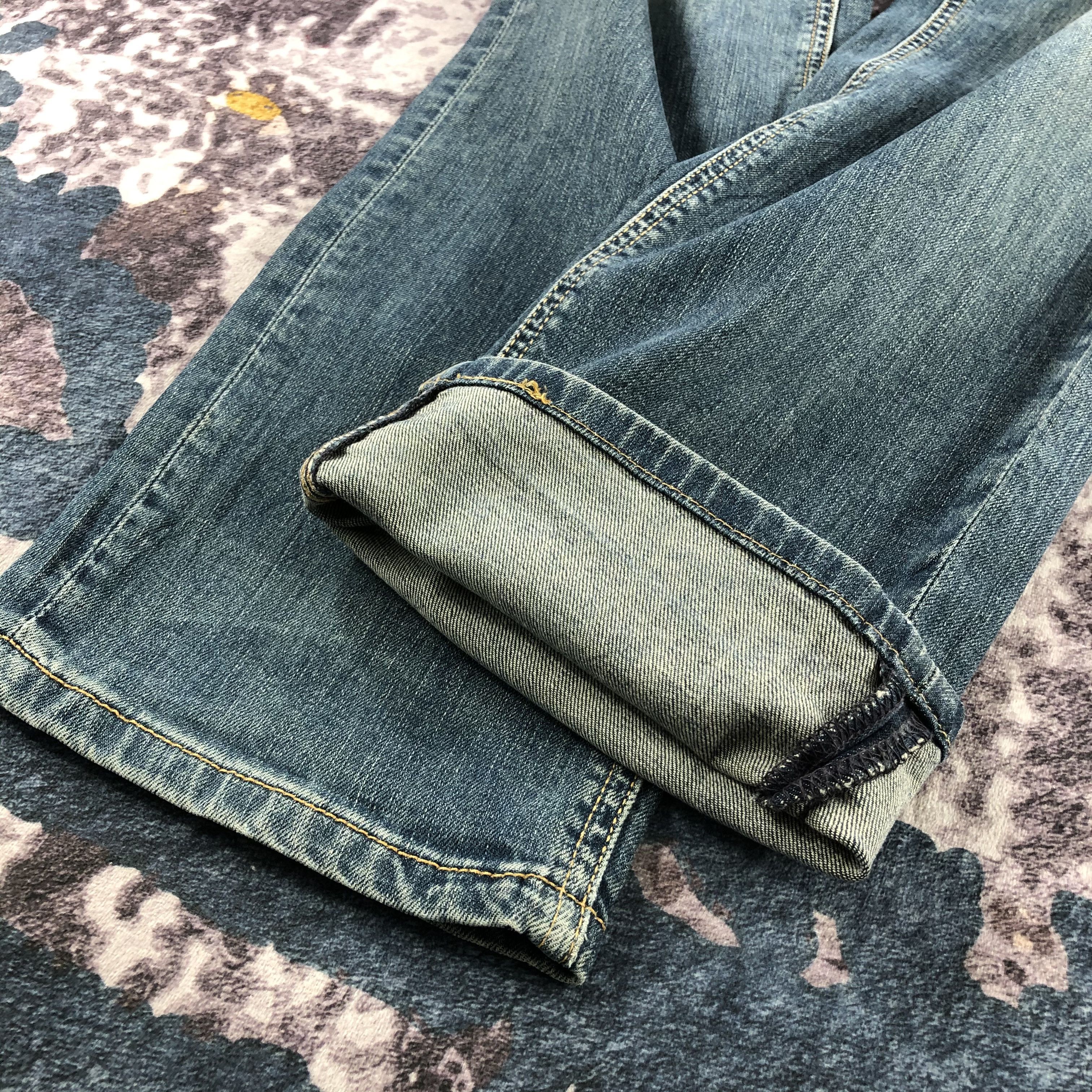 Levi's × Vintage Vintage Blue Wash Levis Jeans-JM2579 Size US 33 - 8 Thumbnail