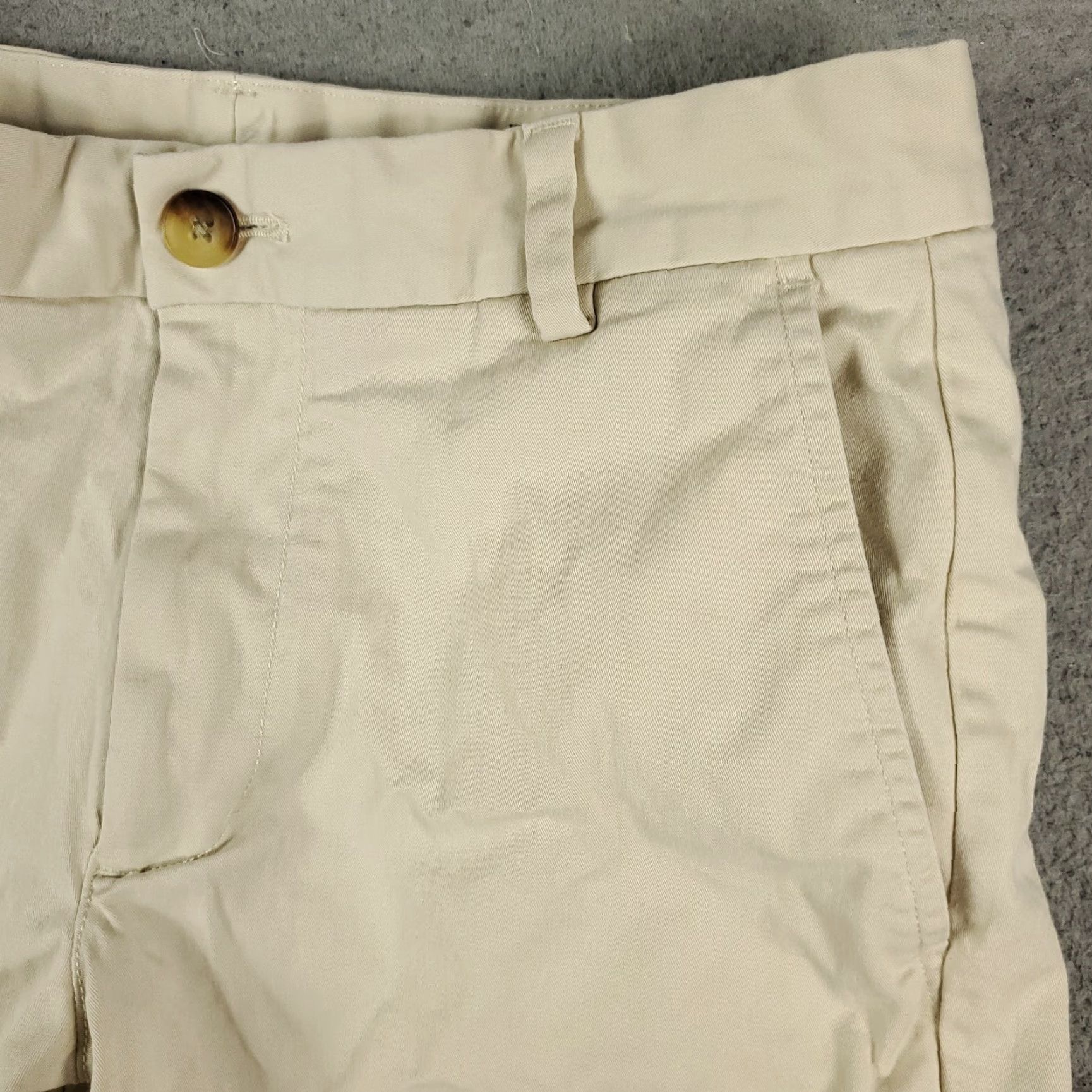 Vineyard Vines VINTAGE Vineyard Vines Shorts Mens Size 28 Flat Front Chino Beige Casual Summer Holiday Size US 28 / EU 44 - 3 Thumbnail
