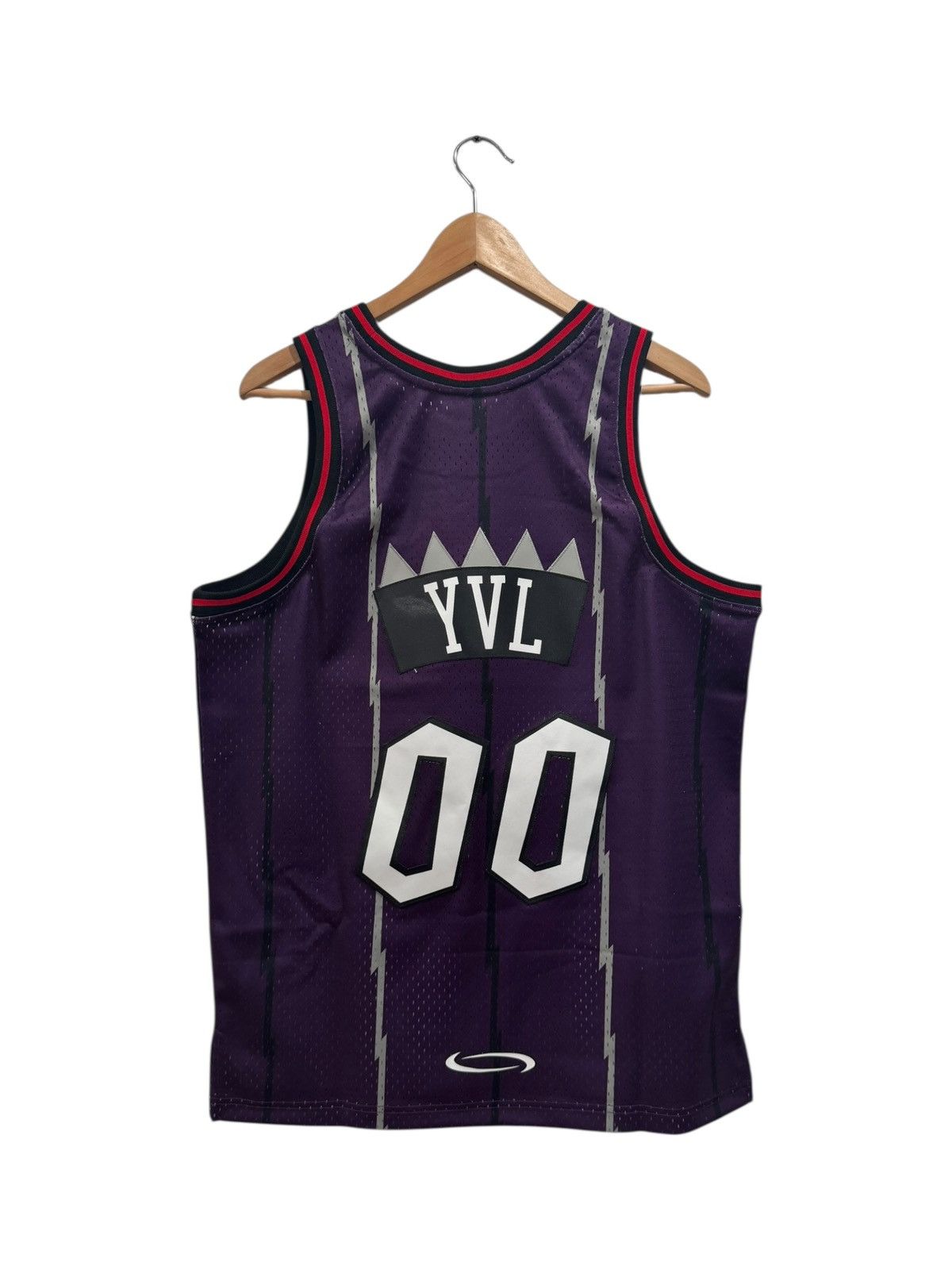 Playboi Carti Playboi Carti x Mitchell & Ness YVL Raptors Jersey Purple Size US M / EU 48-50 / 2 - 2 Thumbnail