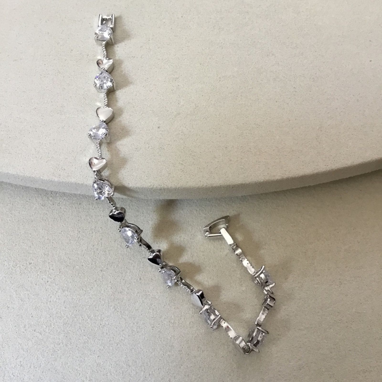 Other Silver Multi-Star and Heart Bracelet Size ONE SIZE - 5 Thumbnail