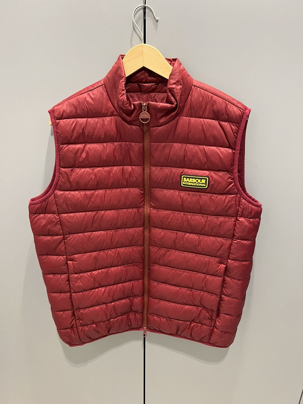 Barbour Barbour International Essential Gilet Wine Red FIBREDOWN XL Size US XL / EU 56 / 4 - 6 Thumbnail
