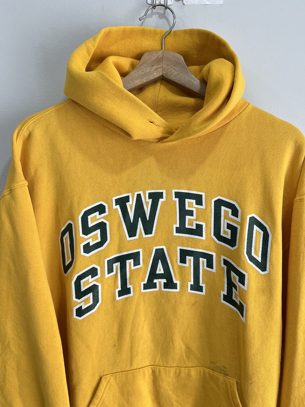 Russell Athletic Vintage Russel Athletic Oswego State hoodie sweater Size US M / EU 48-50 / 2 - 2 Thumbnail
