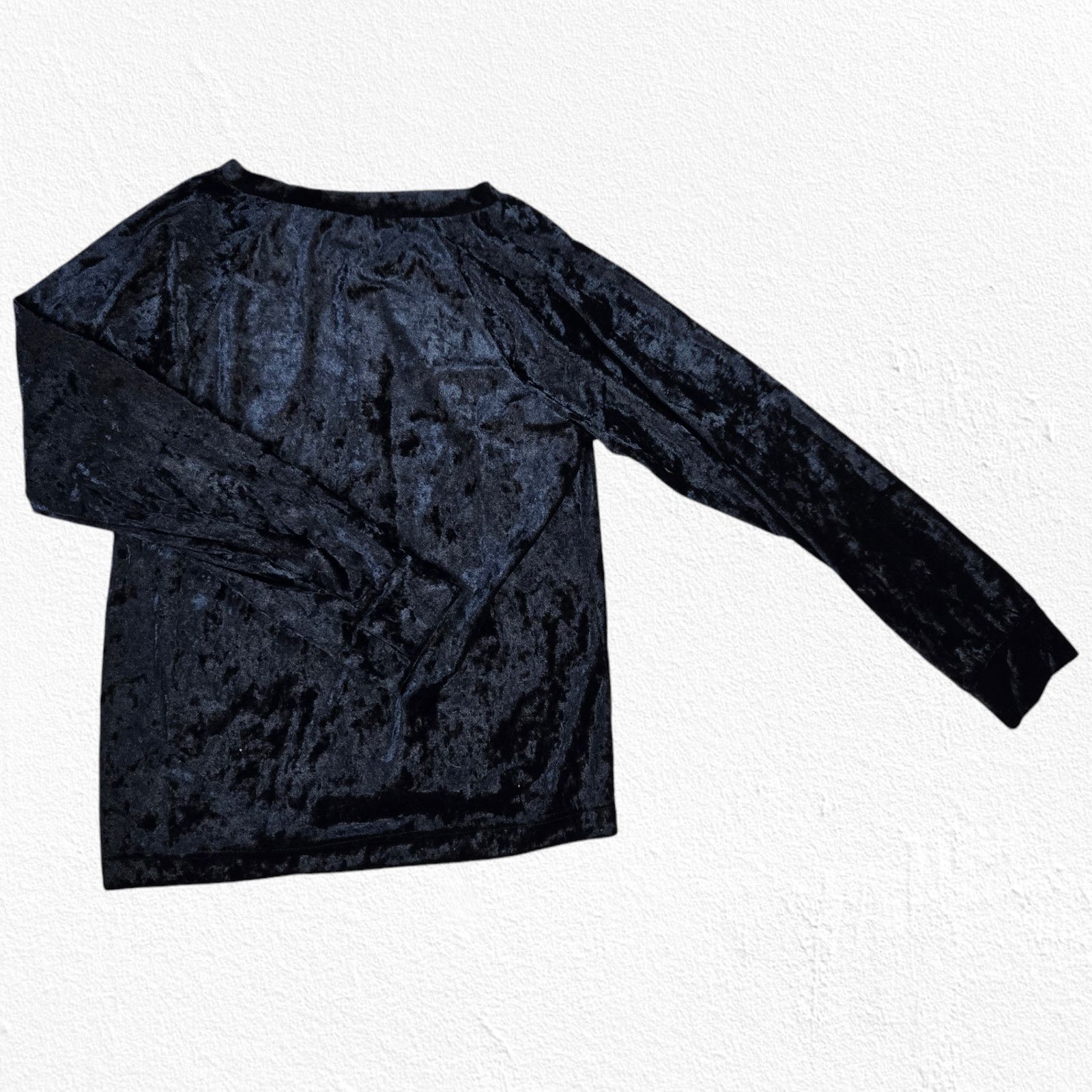 Other Black Velvet Long Sleeve Crewneck Velour Blouse Size Medium Size M / US 6-8 / IT 42-44 - 6 Thumbnail