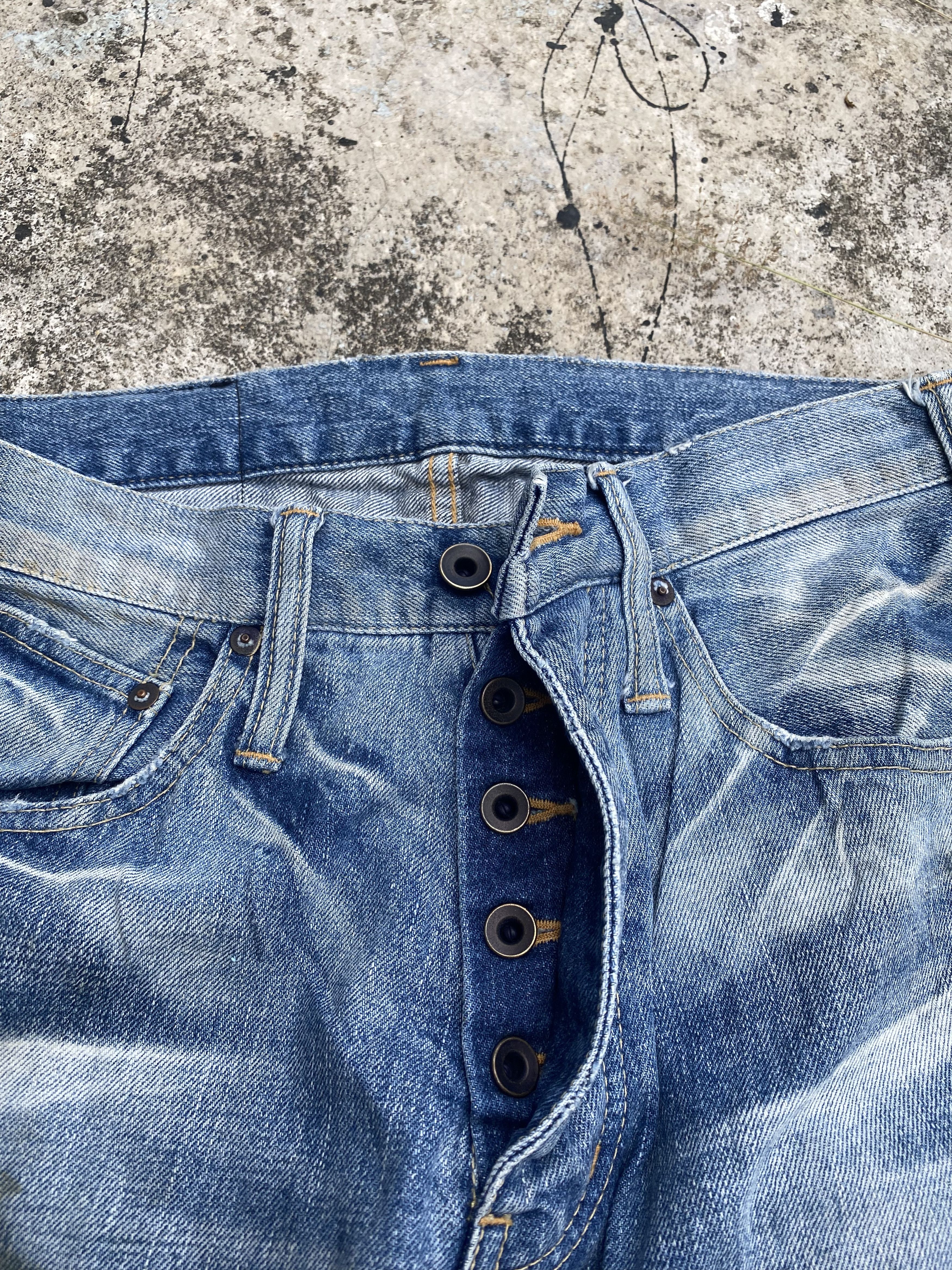 Le Grande Bleu (L.G.B.) GRAIL 💥 LGB BLUE WASH DISTRESSED JEANS Size US 29 - 4 Thumbnail