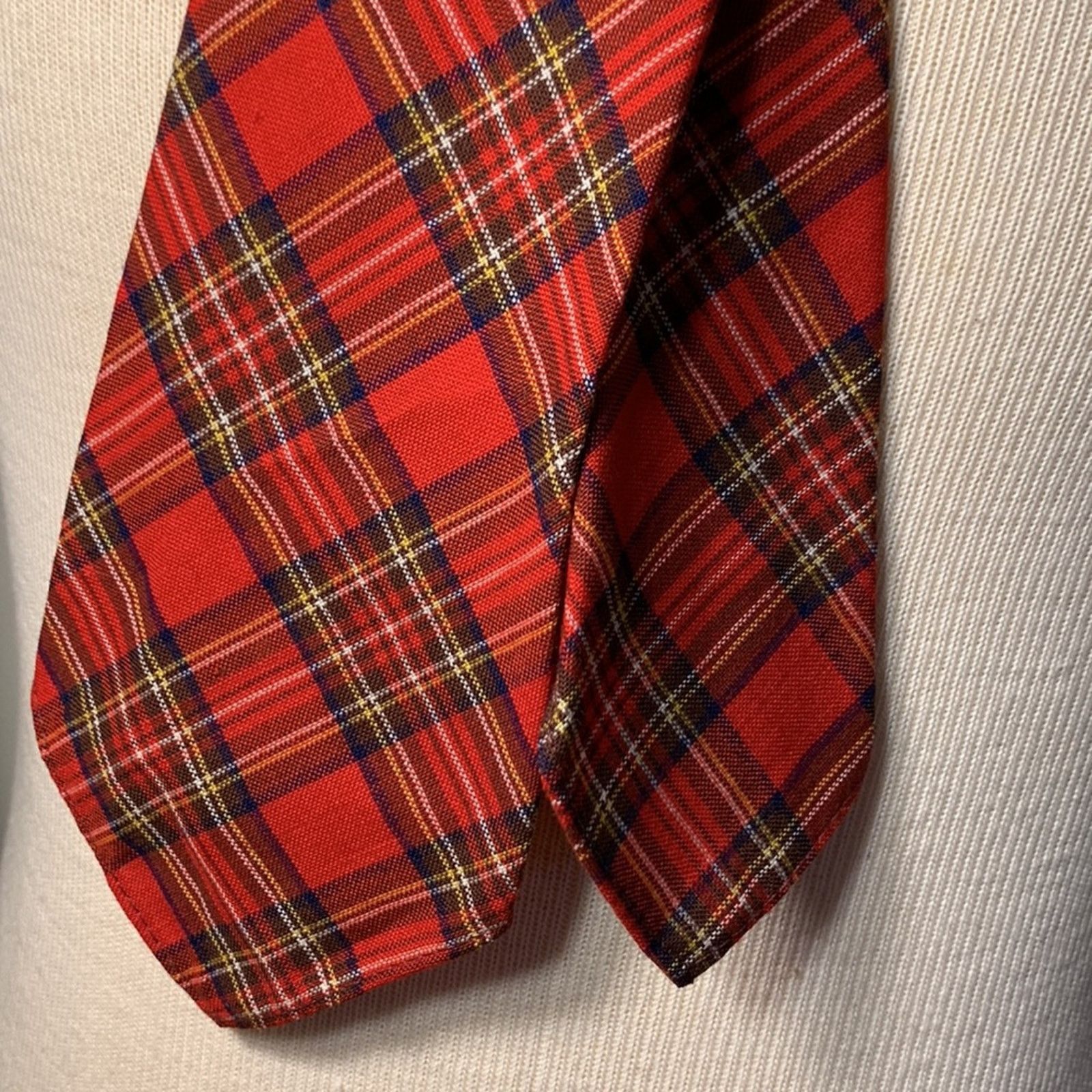 Botany 500 Scotland Botany Royal Stewart clan tartan plaid wool tie Size ONE SIZE - 7 Thumbnail