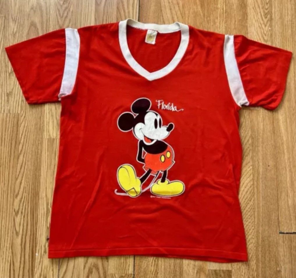 Mickey Mouse × Vintage Vintage Retro Mickey Mouse Vneck Florida Red Tshirt L Size L / US 10 / IT 46 - 2 Thumbnail