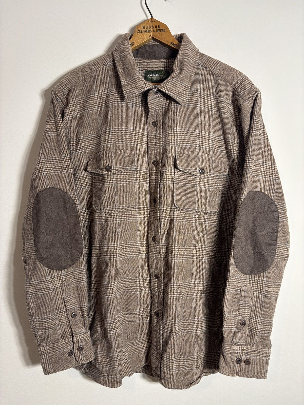 Eddie Bauer Eddie Bauer Button Up Shirt Brown Plaid Elbow Patches Wool Size US L / EU 52-54 / 3 - 1 Thumbnail
