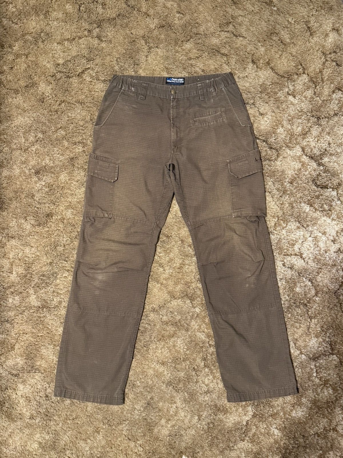 Vintage Vintage Y2K LA Police Gear Shrike Brown Cargo Pants 34 x 31 Size US 34 / EU 50 - 1 Thumbnail