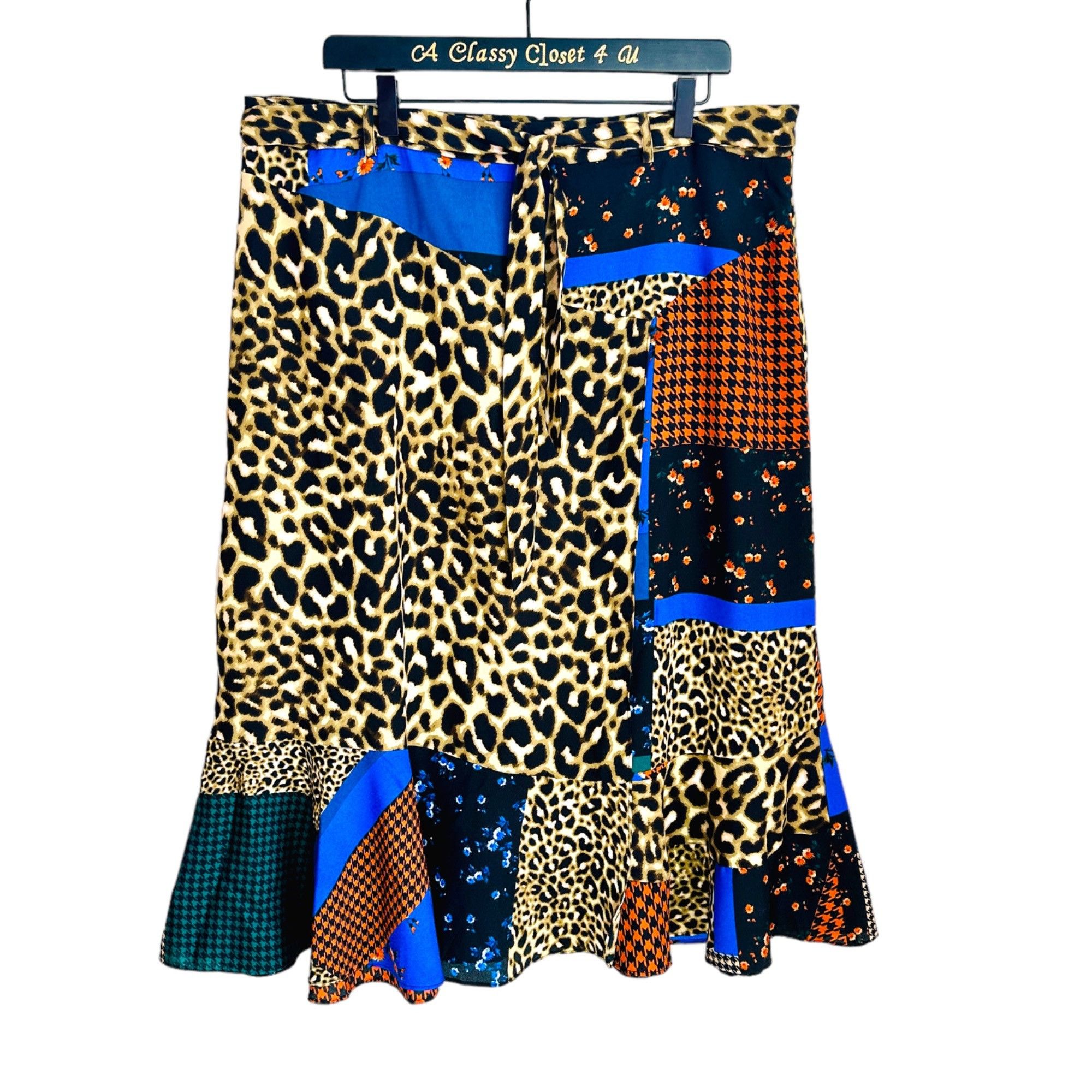 Calvin Klein Calvin Klein Mixed Print and Patch Pattern Skirt 16 Size 38" / US 16 / IT 52 - 4 Thumbnail