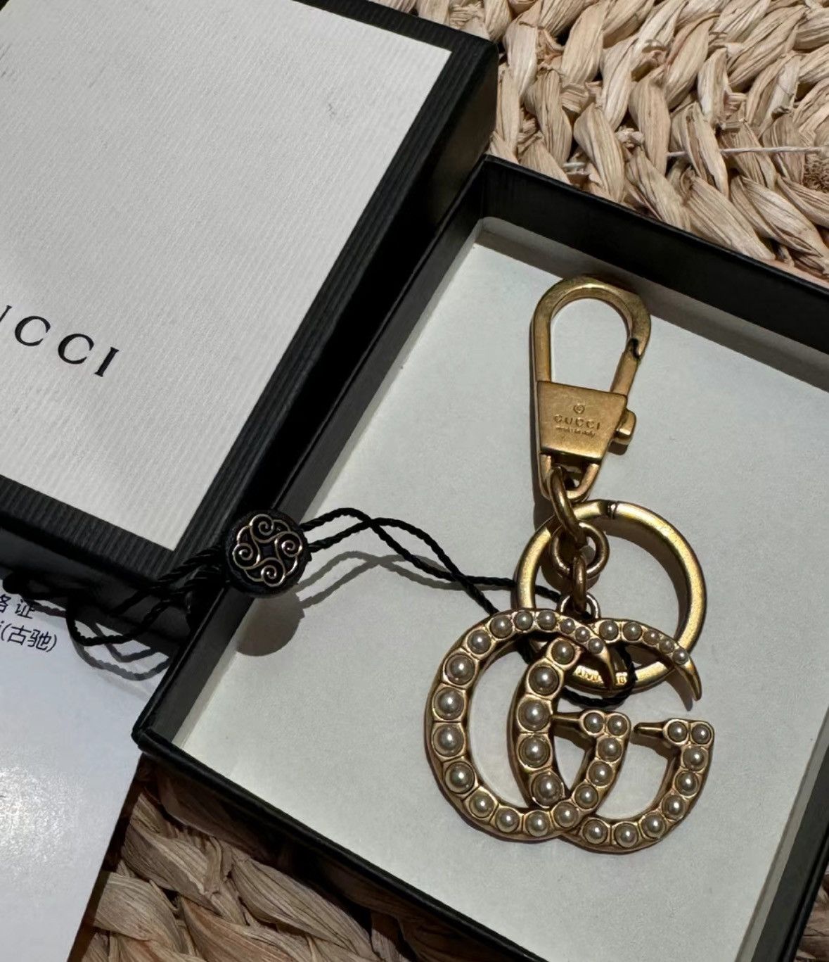 Gucci Gucci Pearl double G retro logo keychain 2501-Nextarrow Size ONE SIZE - 1 Thumbnail