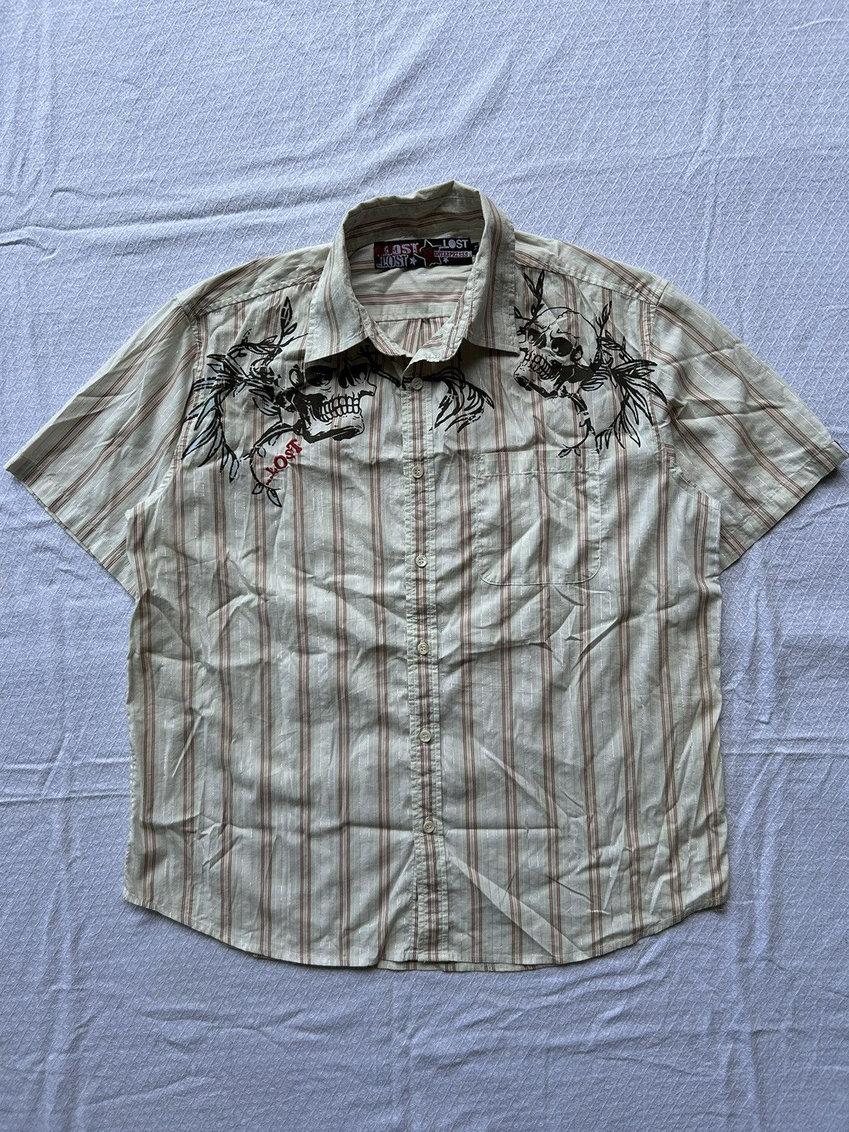 Japanese Brand Lost Enterprises Stripe Tribal Skull Shirt Size US L / EU 52-54 / 3 - 1 Thumbnail