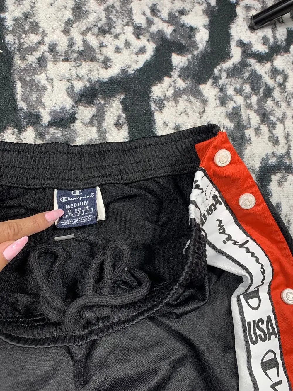 Champion × Vintage Vintage Champion baggy pants sweatpants skate hip hop style Size US 30 / EU 46 - 5 Thumbnail