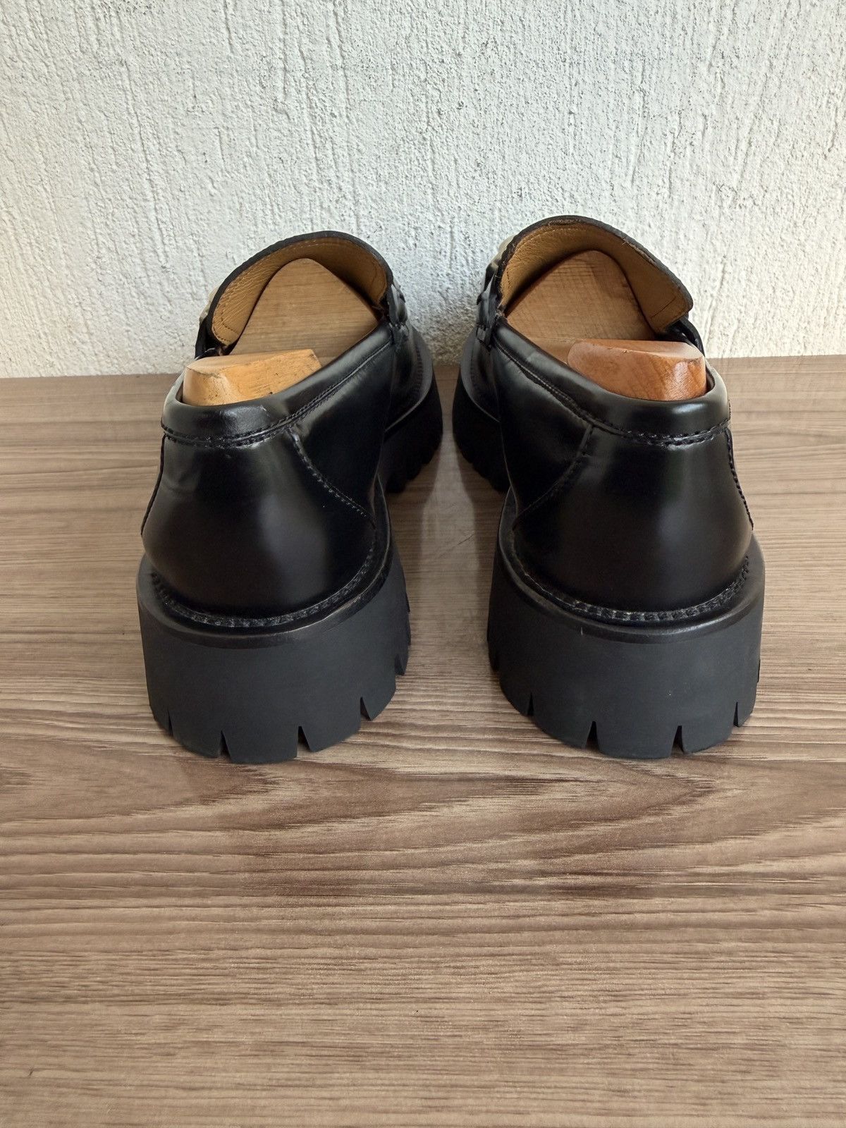 Gucci GG chain lug sole loafers Size US 8 / EU 41 - 13 Thumbnail